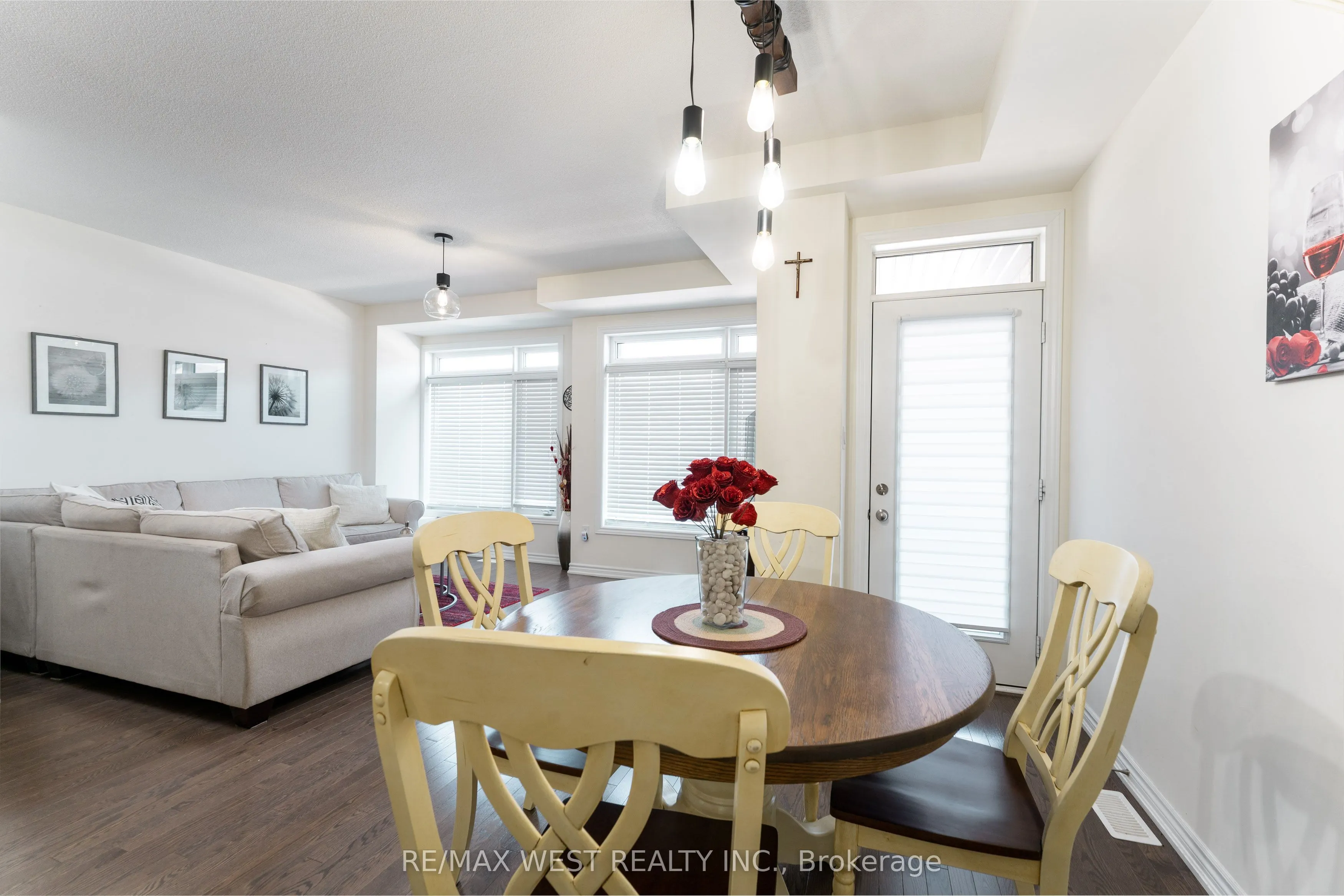 29 Arrowview Drive