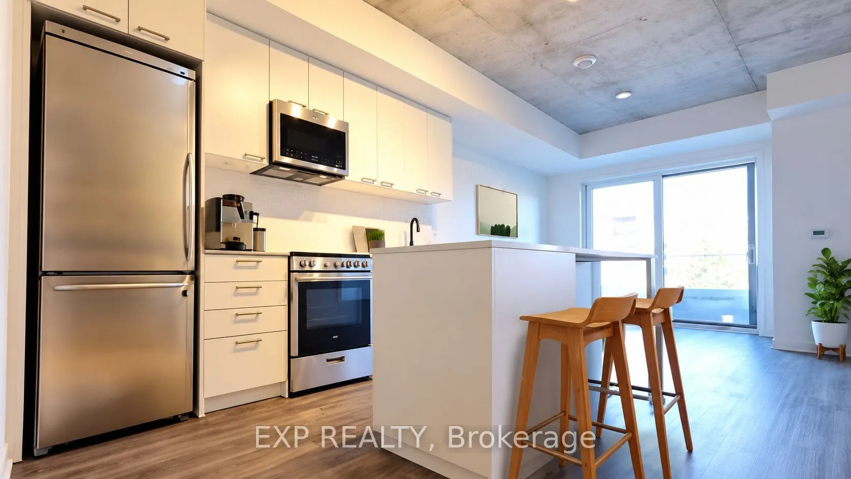 1808 St Clair Avenue W #305