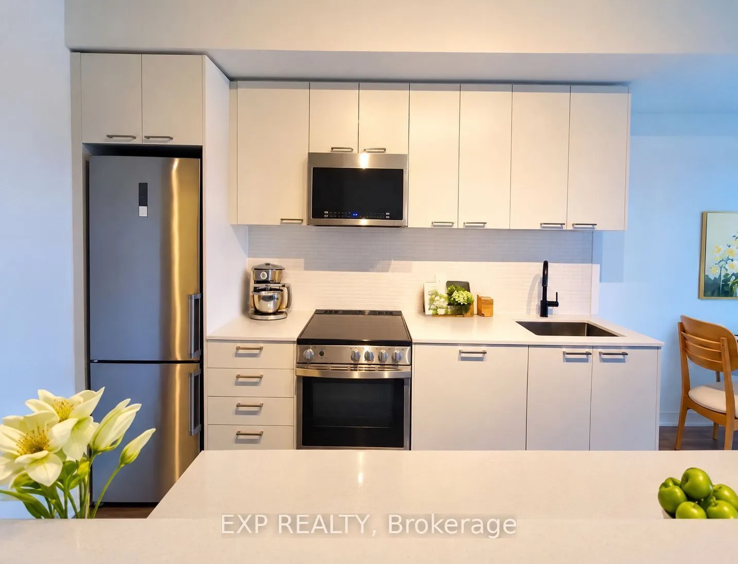 1808 St Clair Avenue W #305