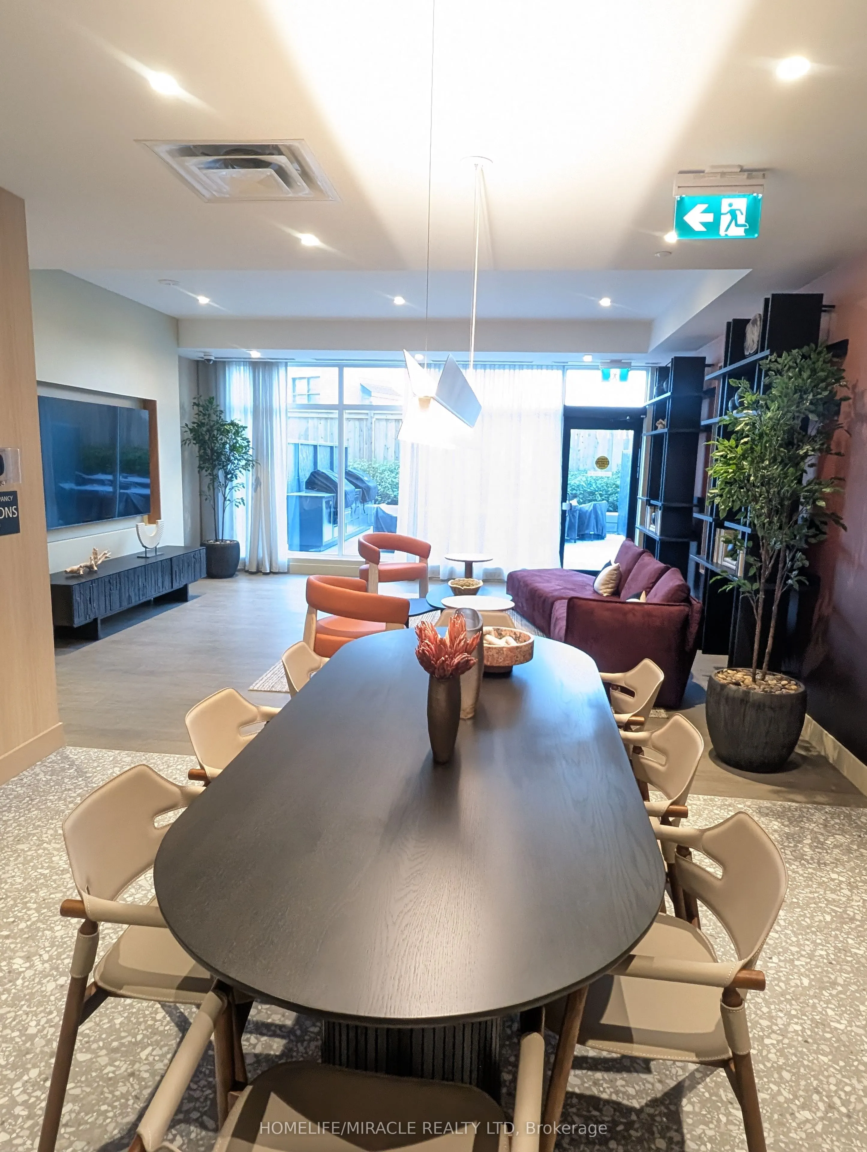3008 William Cutmore Boulevard #213