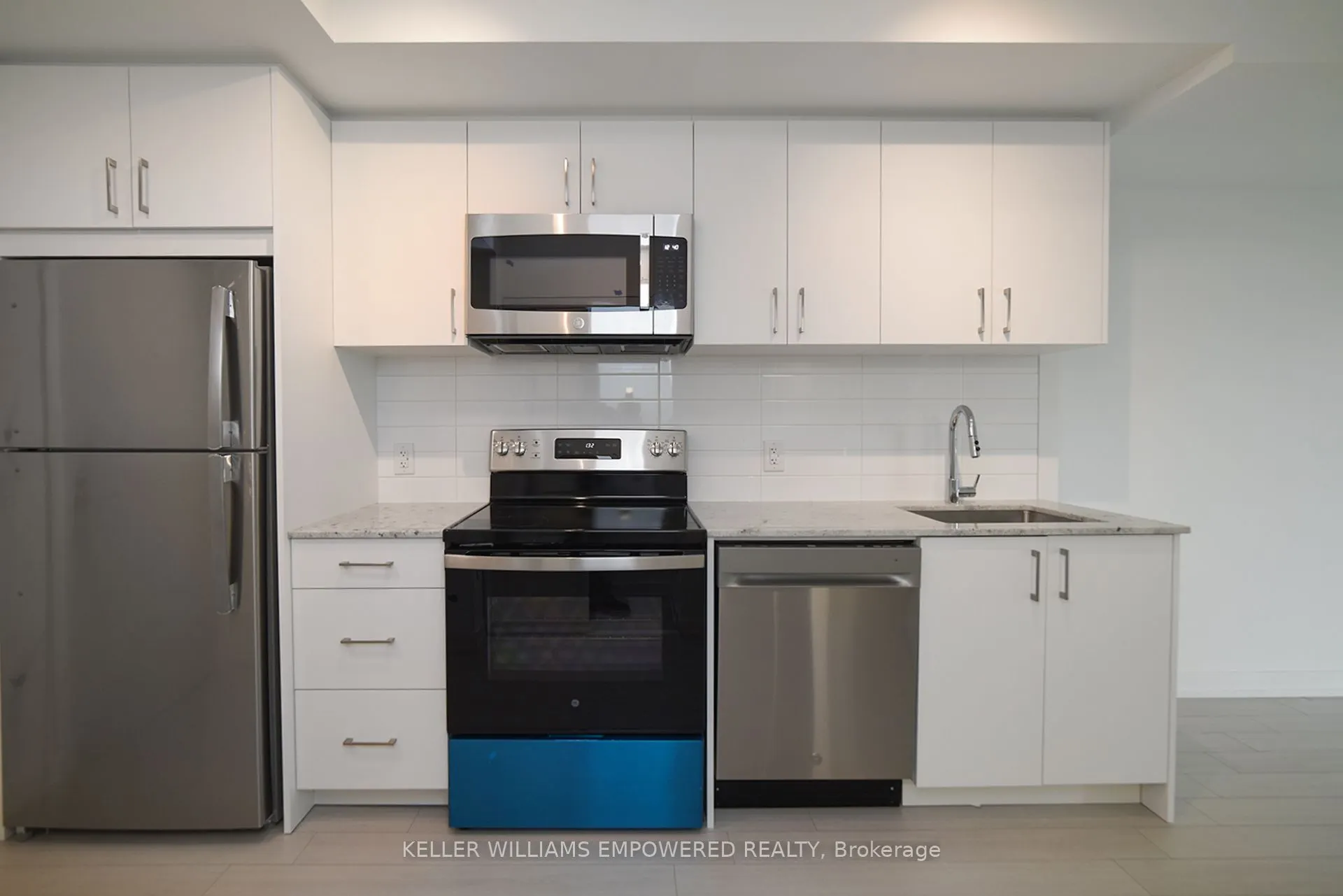 4010 Eglinton Avenue W #1218