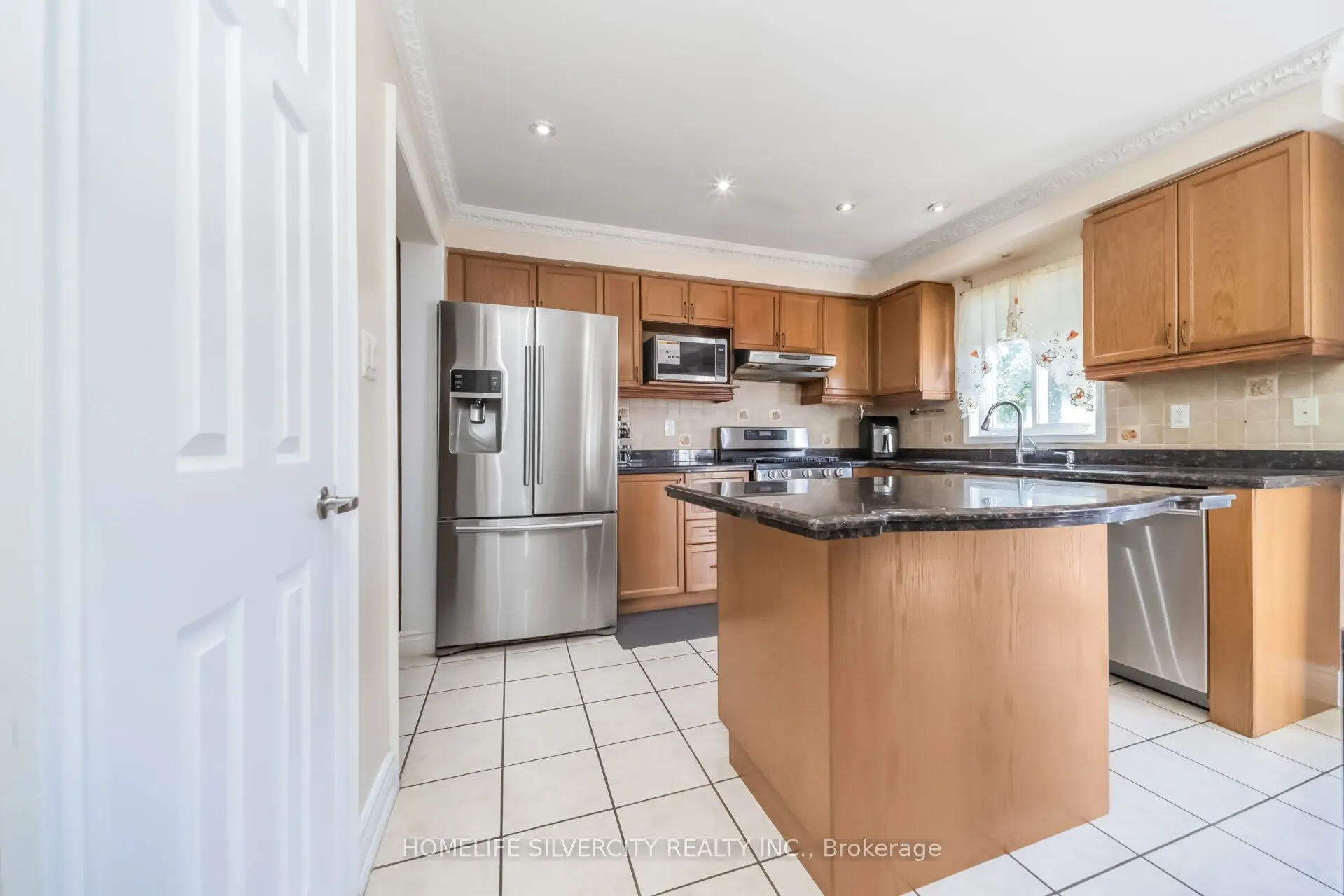 30 Fairhill Avenue
