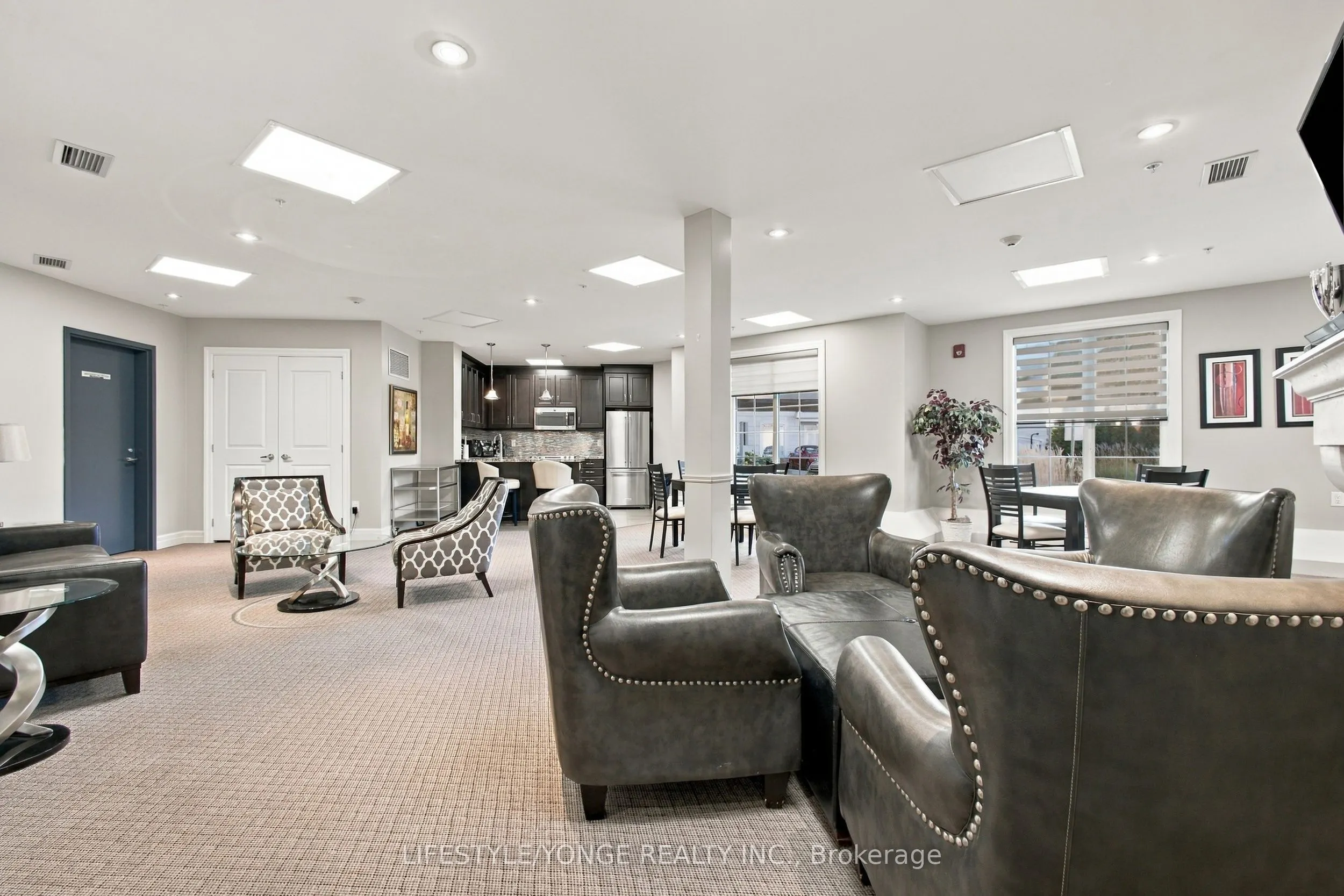 2300 Upper Middle Road W #231