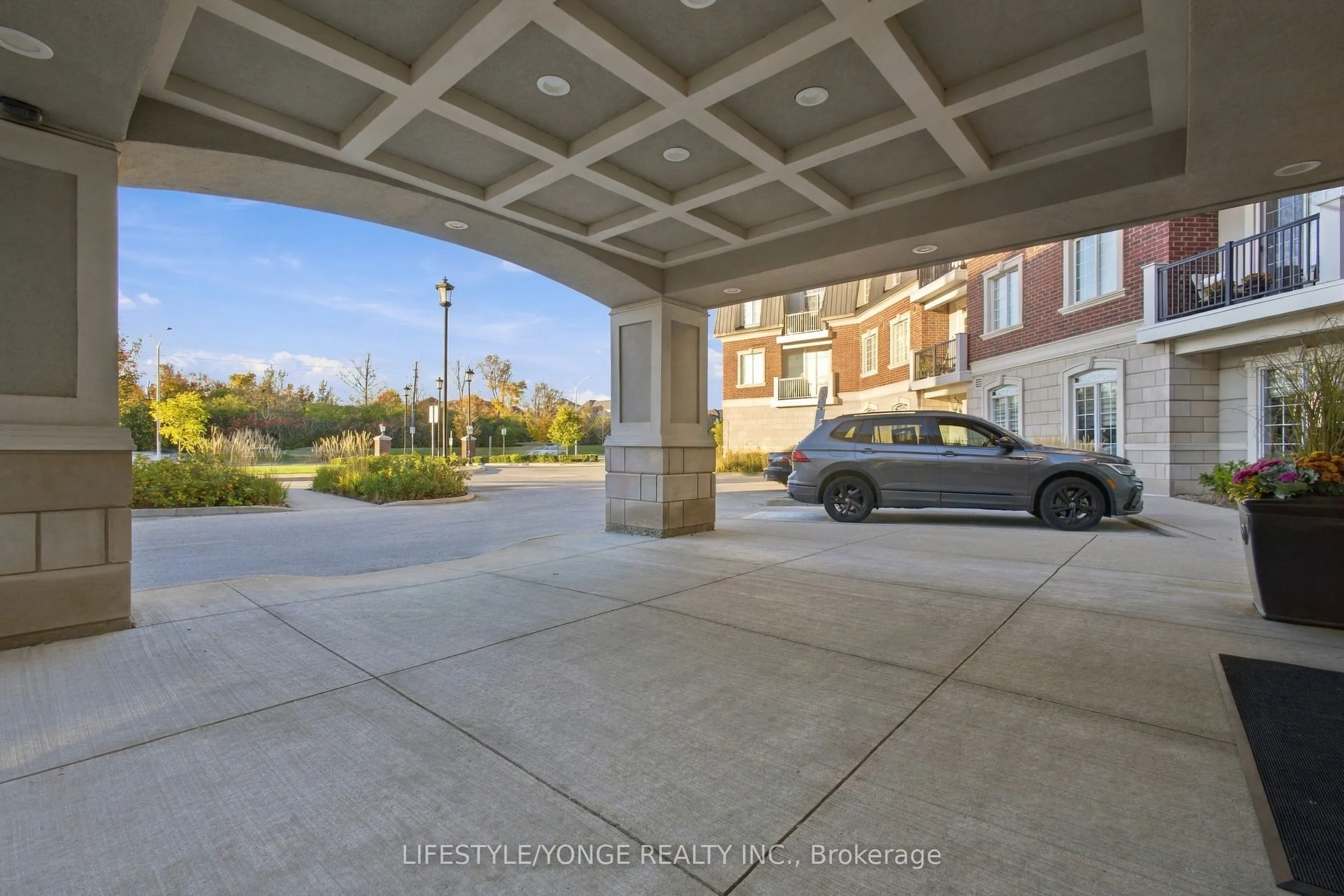 2300 Upper Middle Road W #231