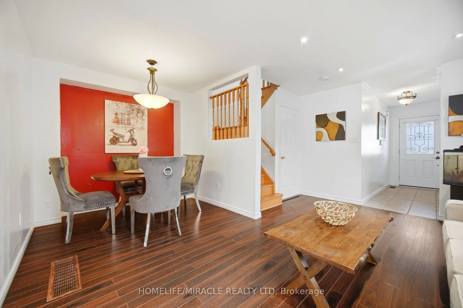 45 Ridgefield Court