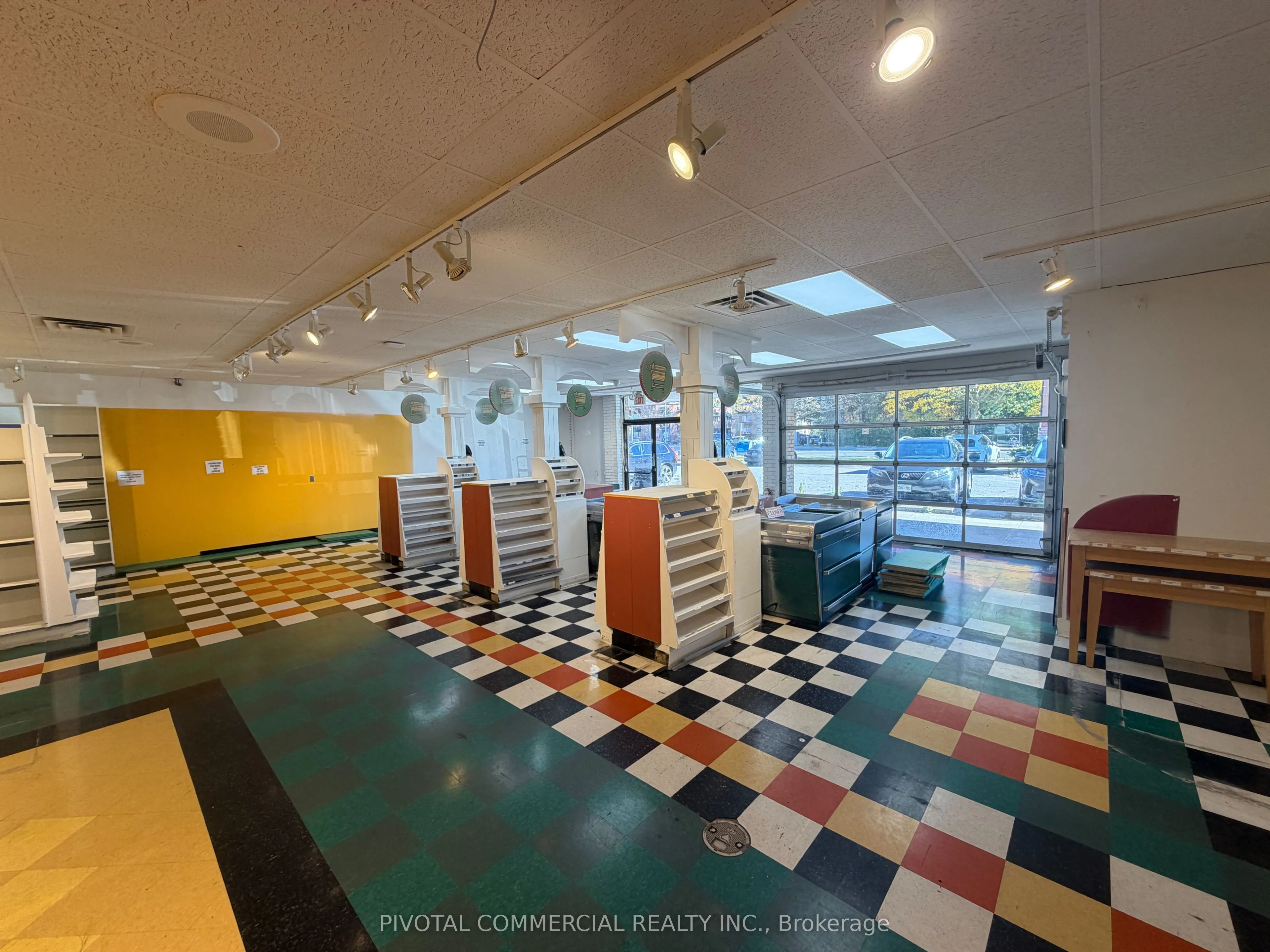 170 Lakeshore Road E #100