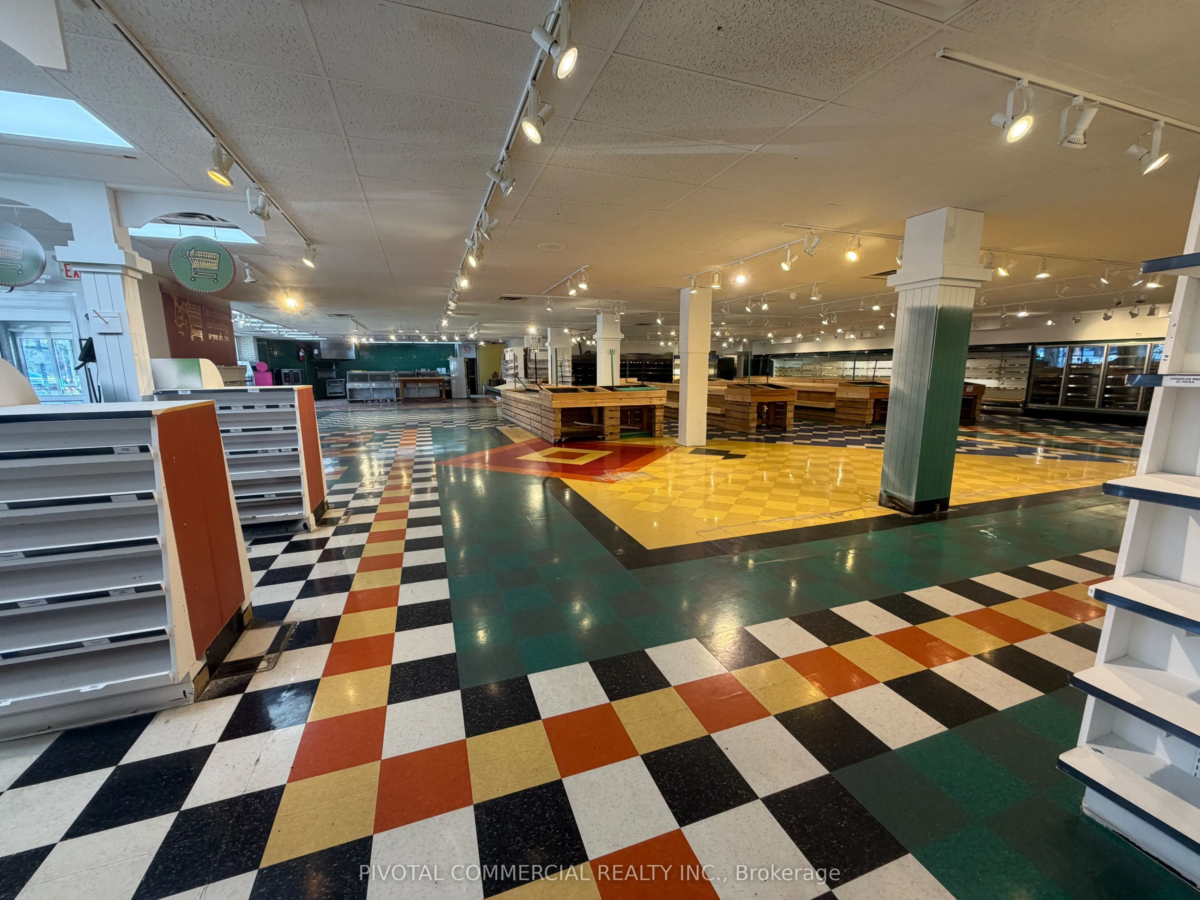 170 Lakeshore Road E #100