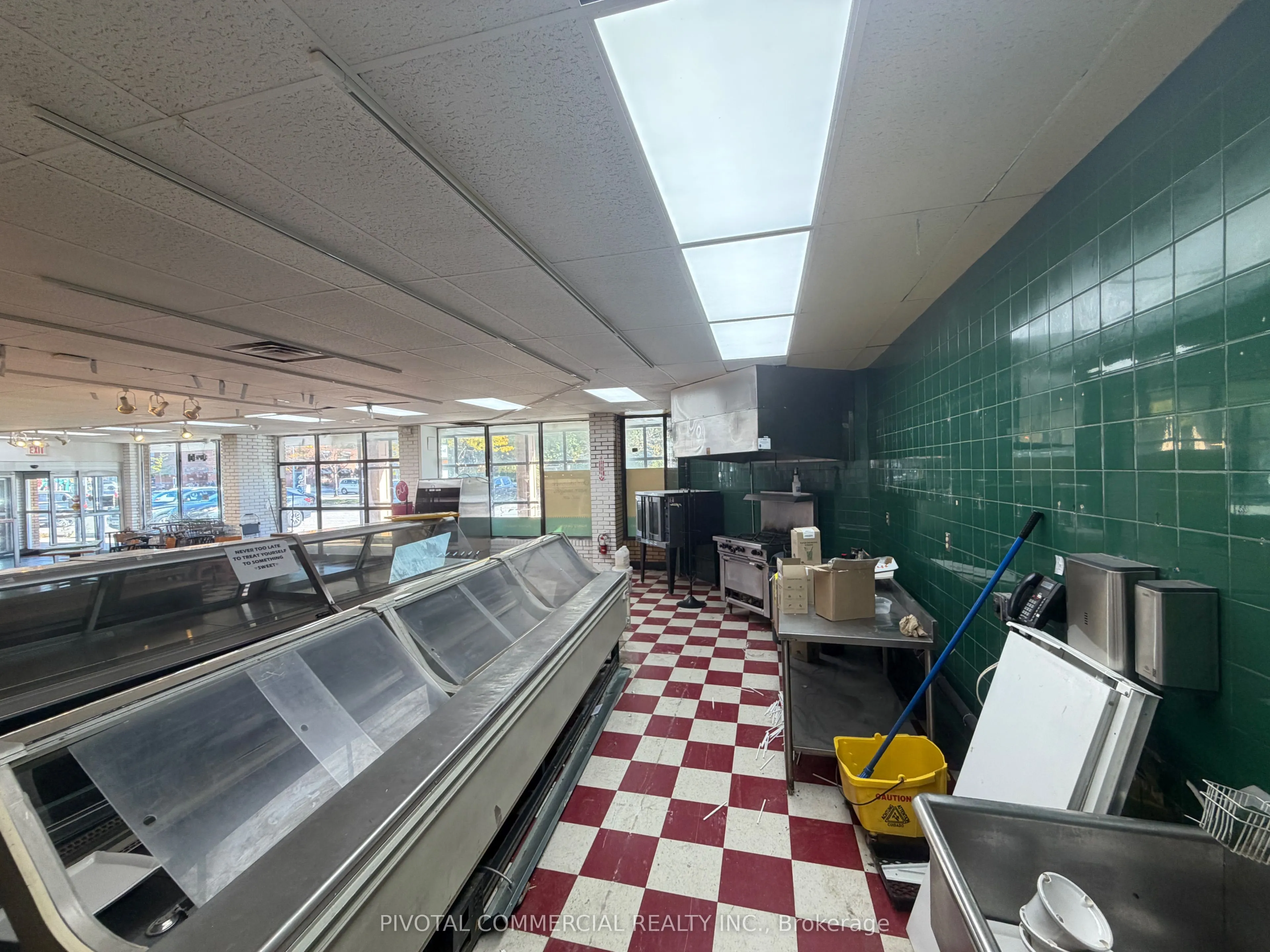 170 Lakeshore Road E #100