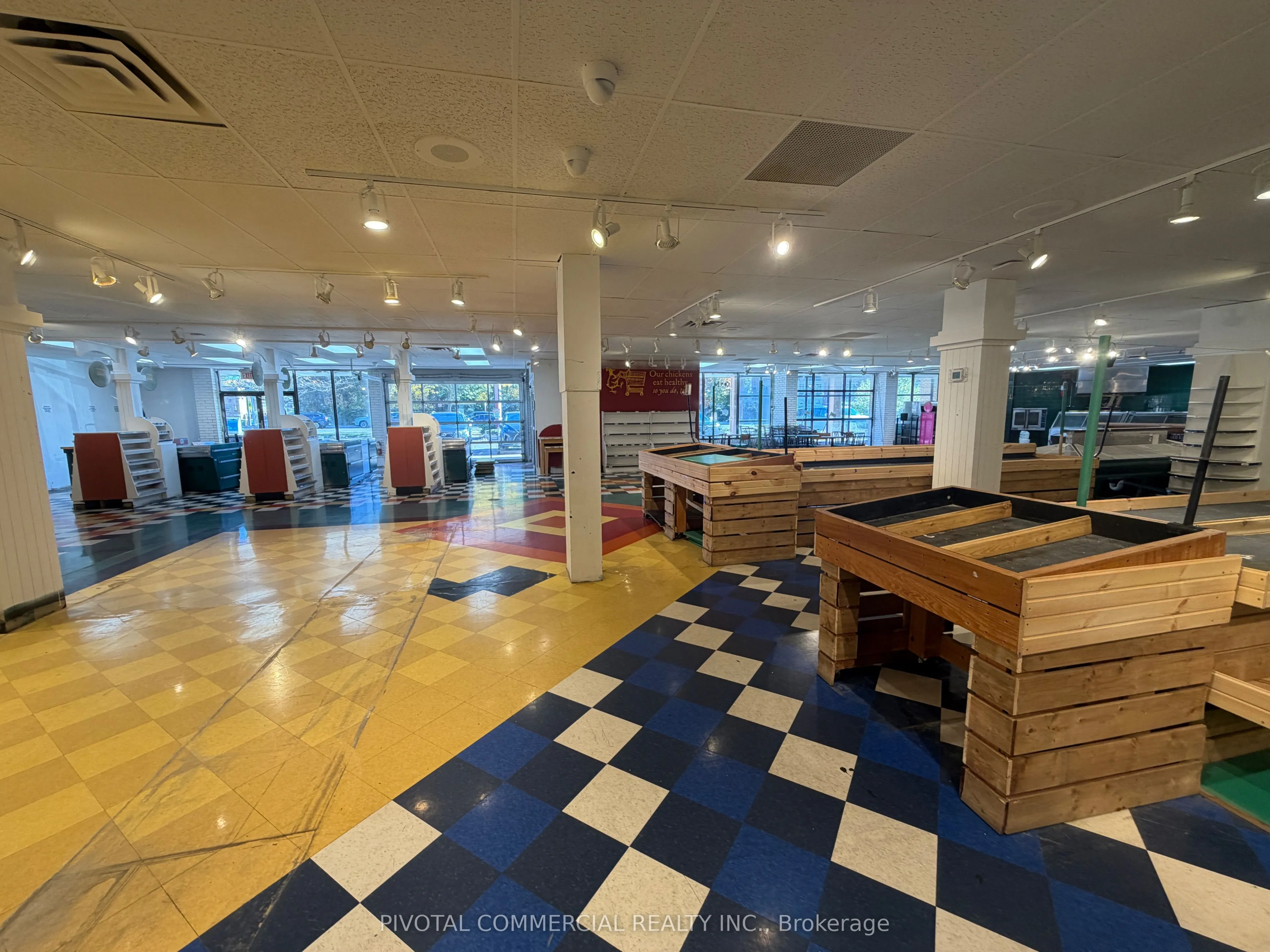 170 Lakeshore Road E #100