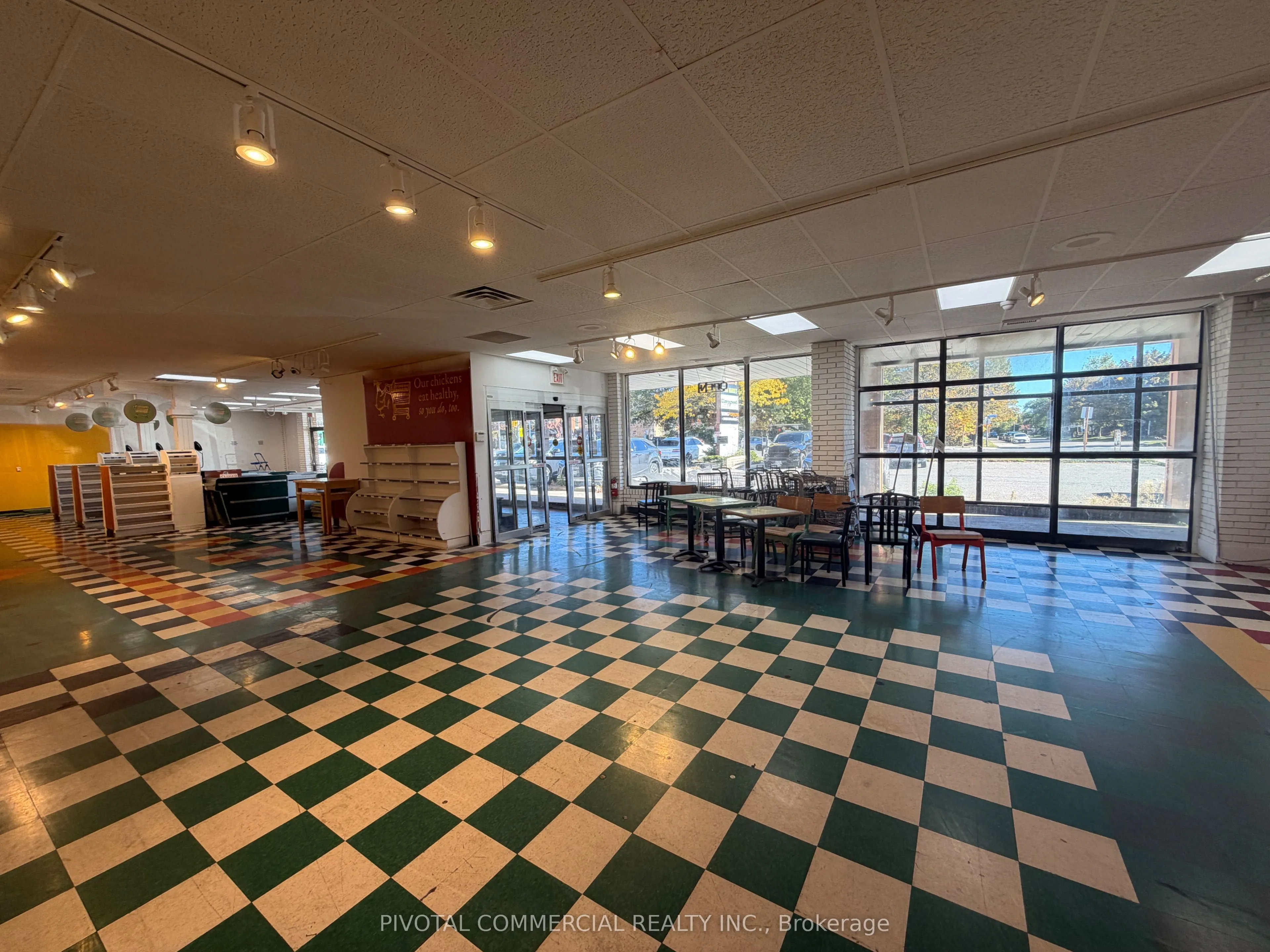 170 Lakeshore Road E #100