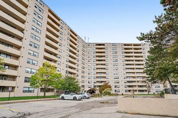 700 DYNES Road #614