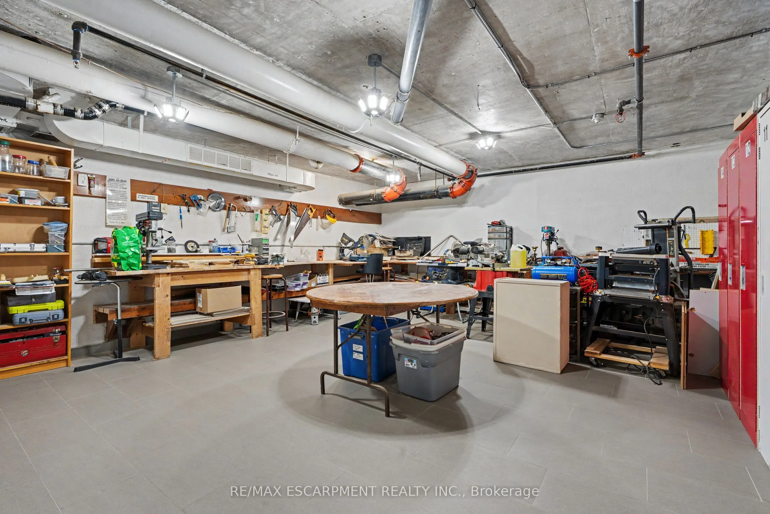 700 DYNES Road #614