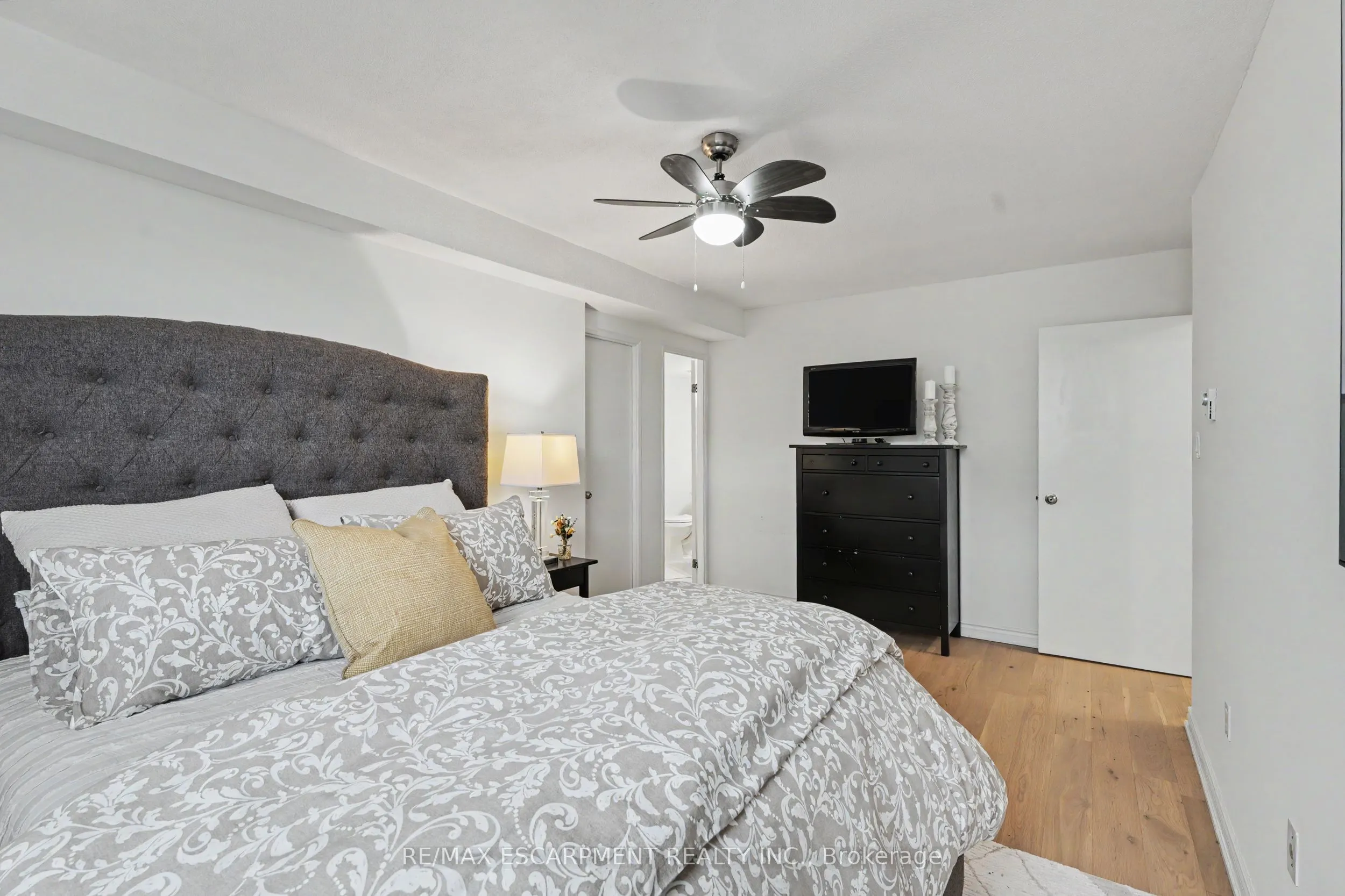700 DYNES Road #614