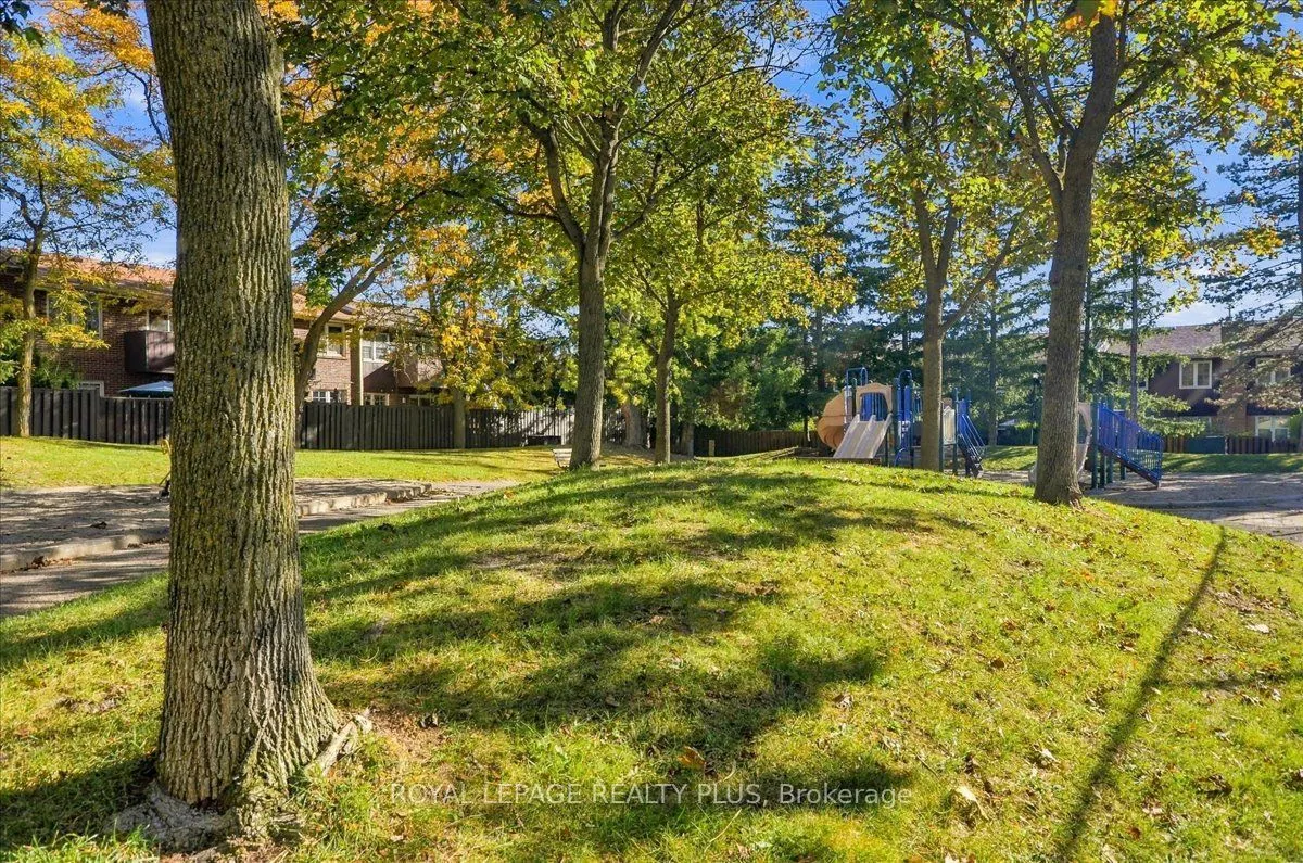 1951 Rathburn Road E #4