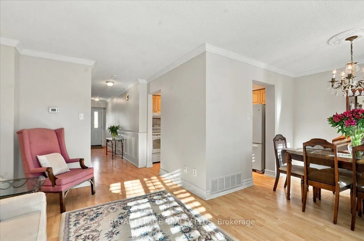 1951 Rathburn Road E #4
