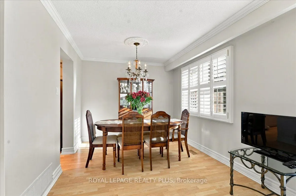 1951 Rathburn Road E #4
