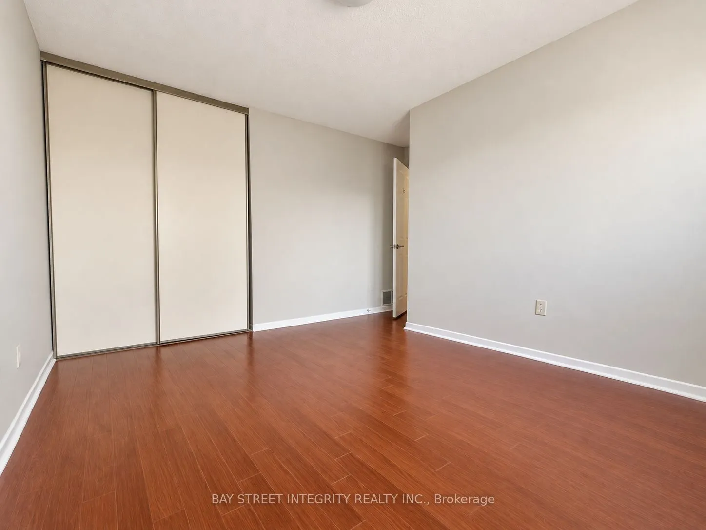 1580 Lancaster Drive #29