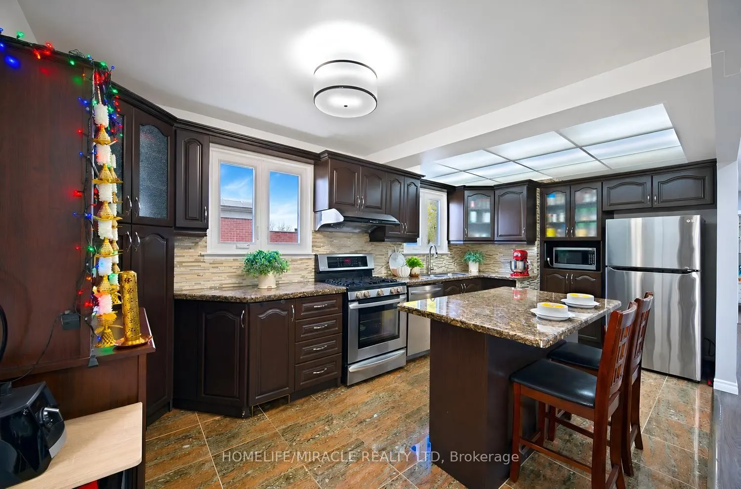 14 Tinton Crescent