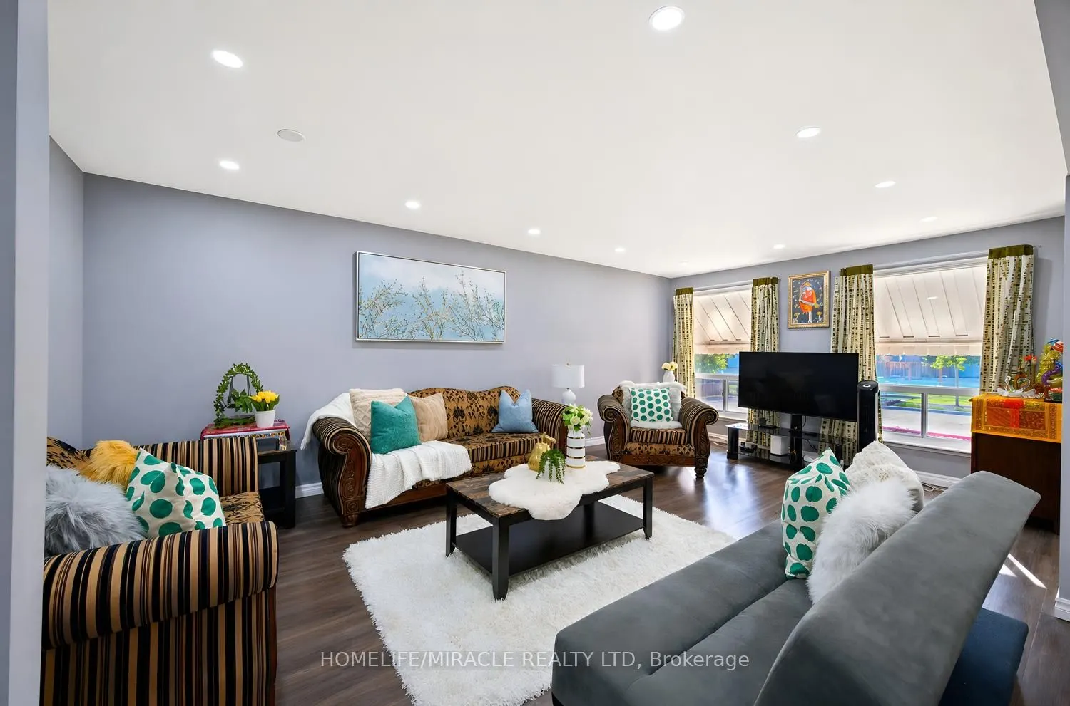 14 Tinton Crescent
