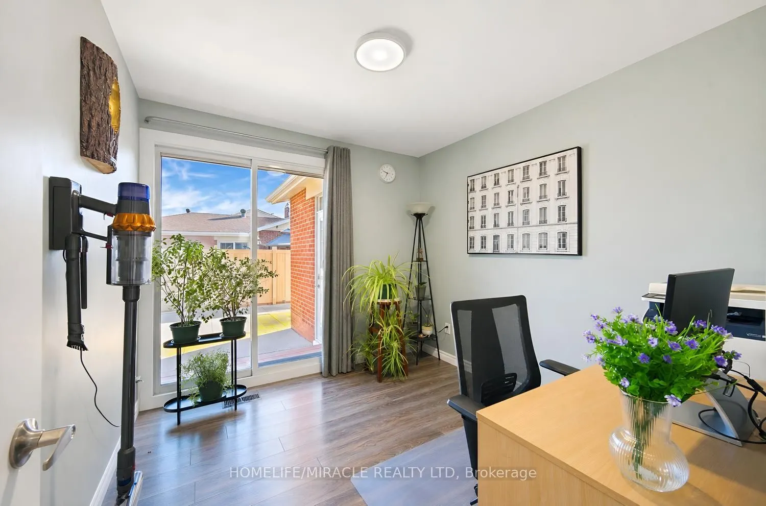 14 Tinton Crescent