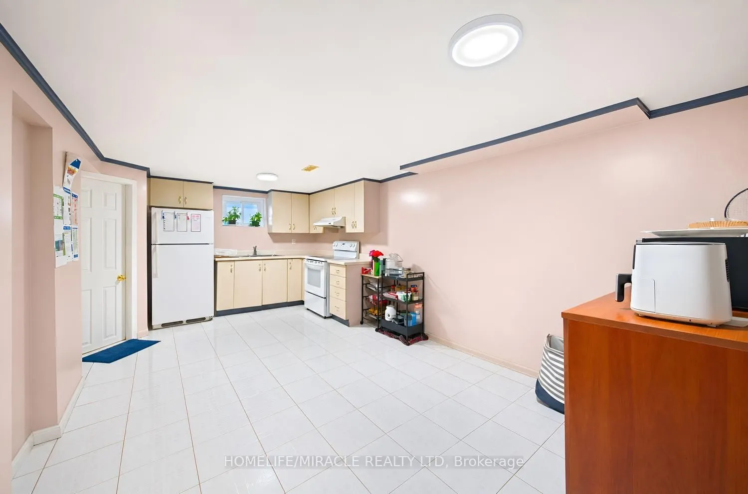 14 Tinton Crescent