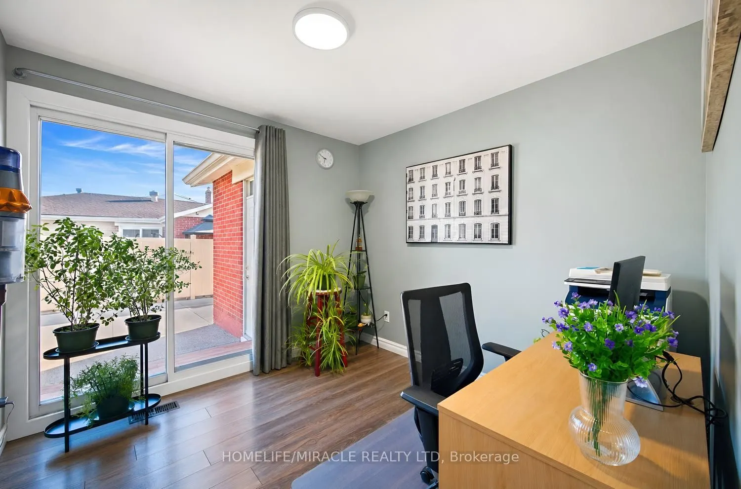 14 Tinton Crescent