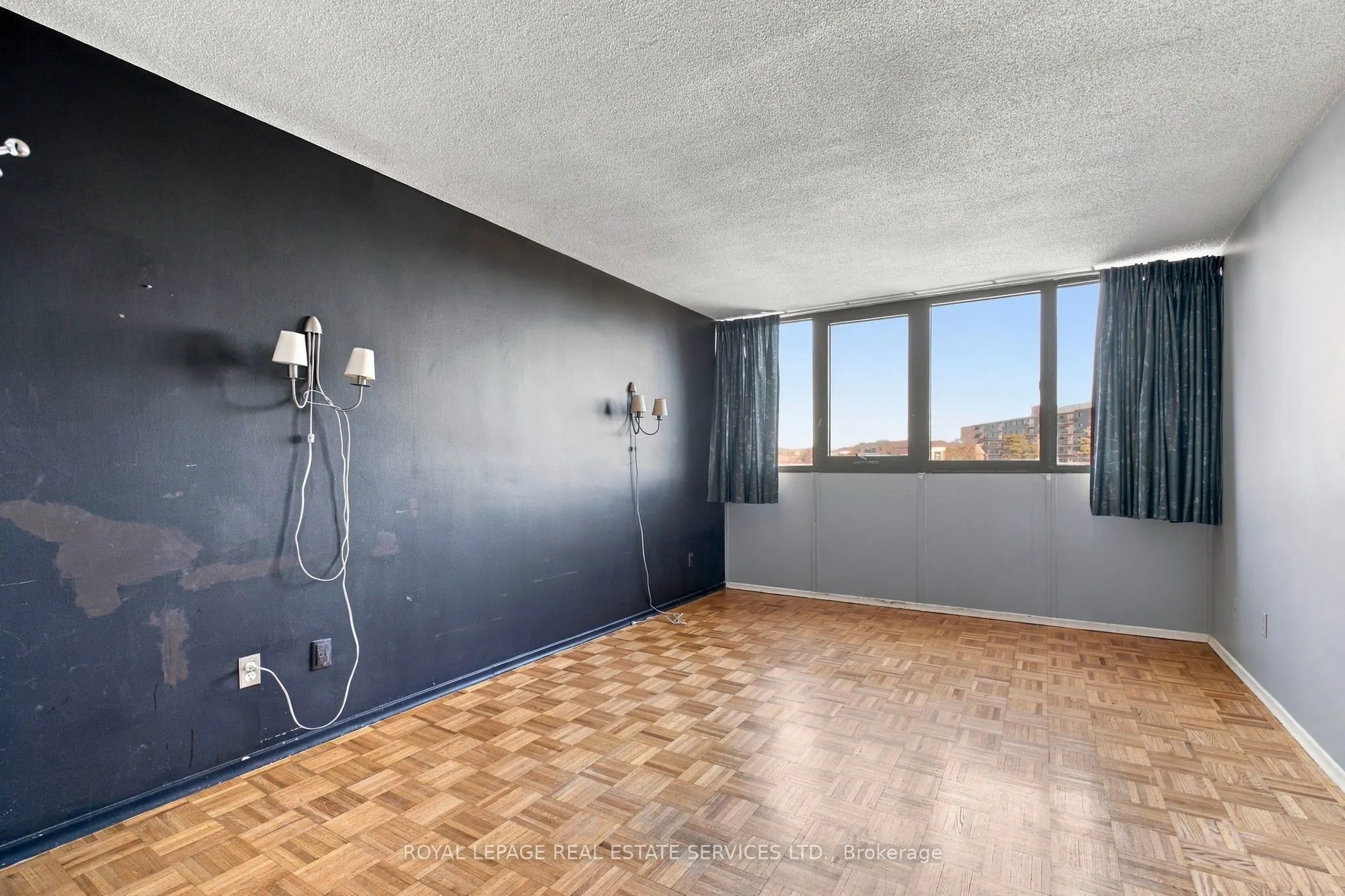 1333 Bloor Street #416