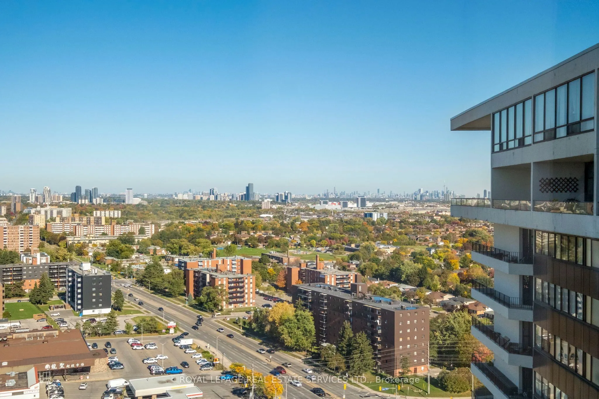 1333 Bloor Street #416
