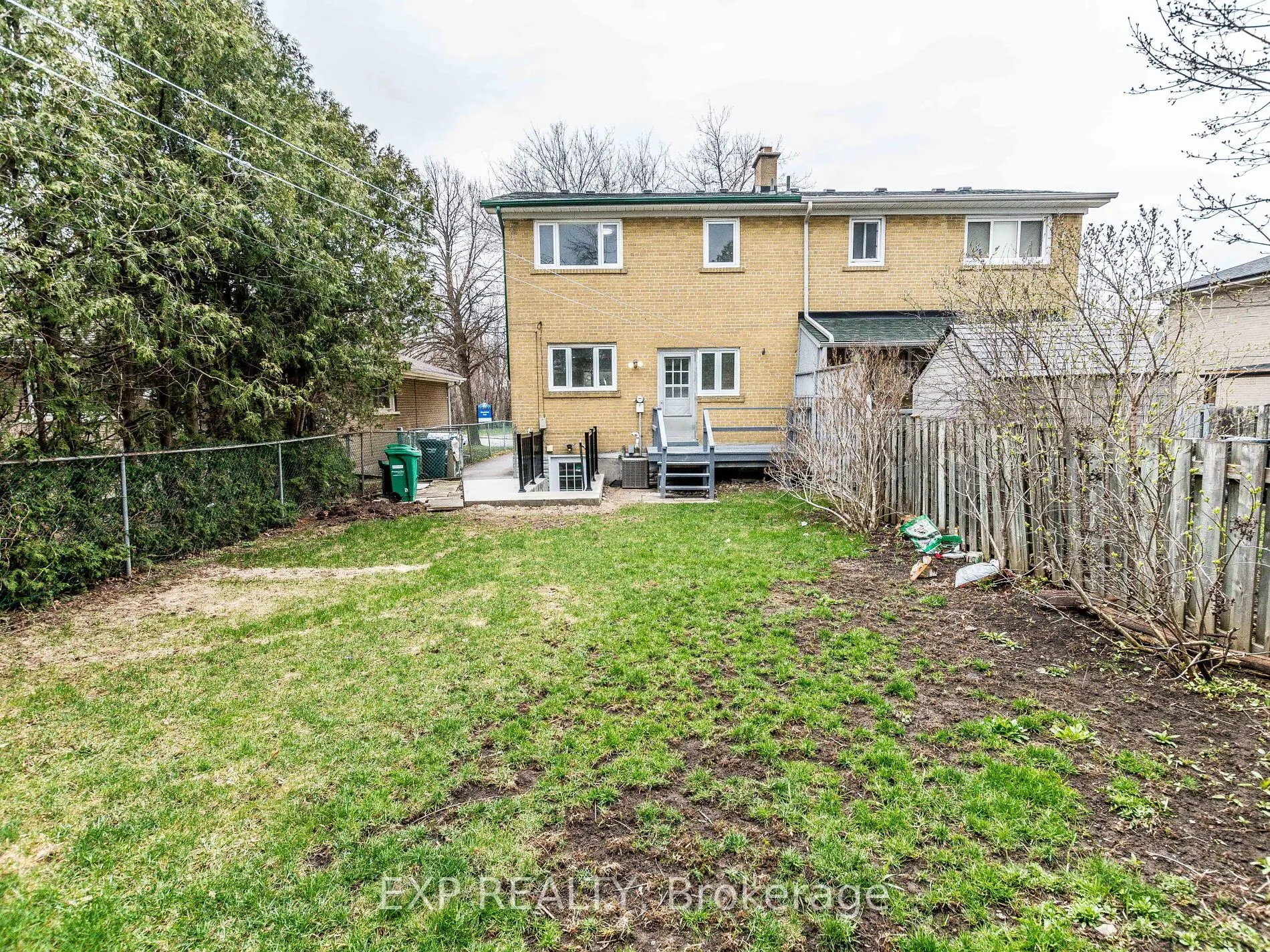 91 Corby Crescent #Basement Apartment
