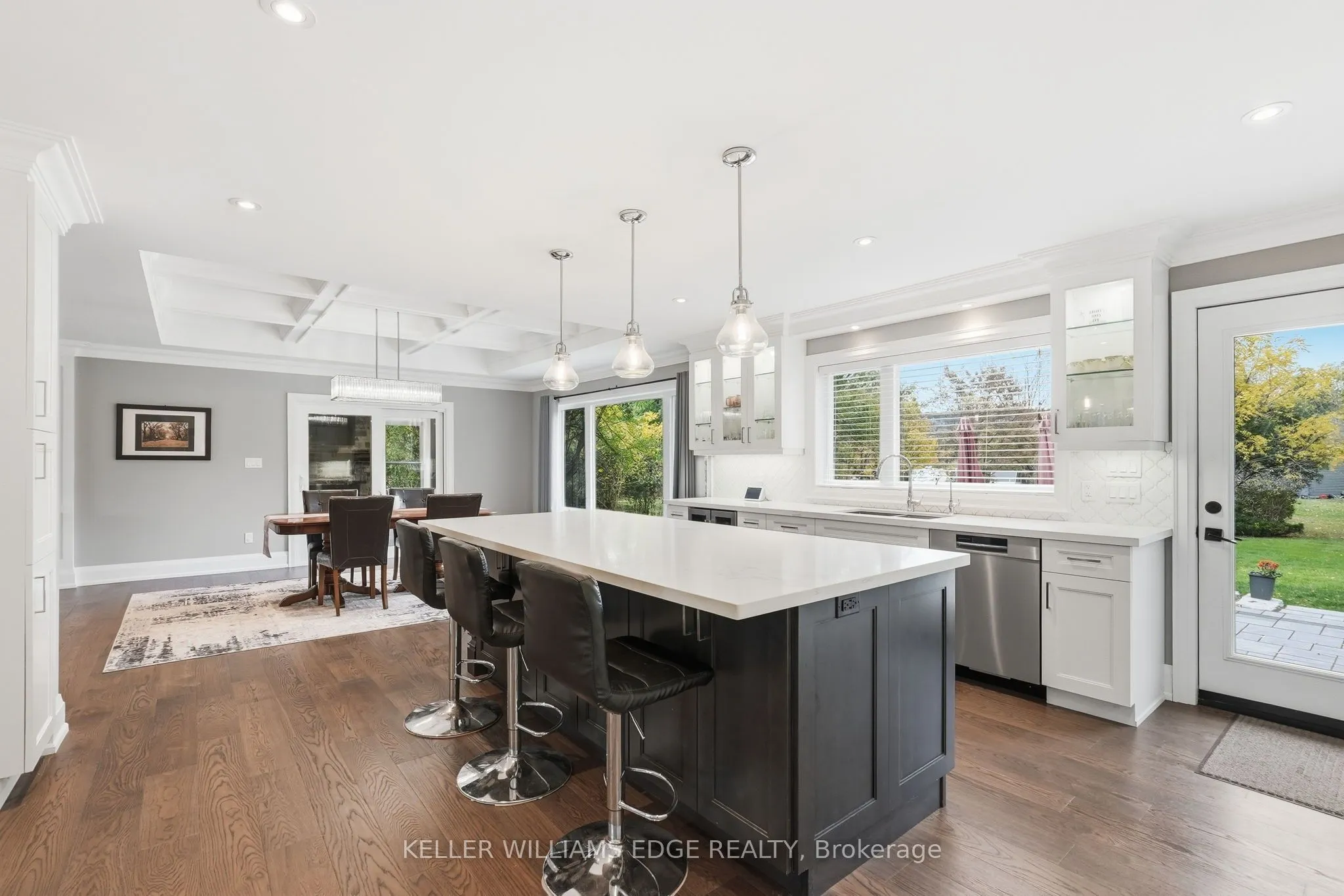 5448 Appleby Line
