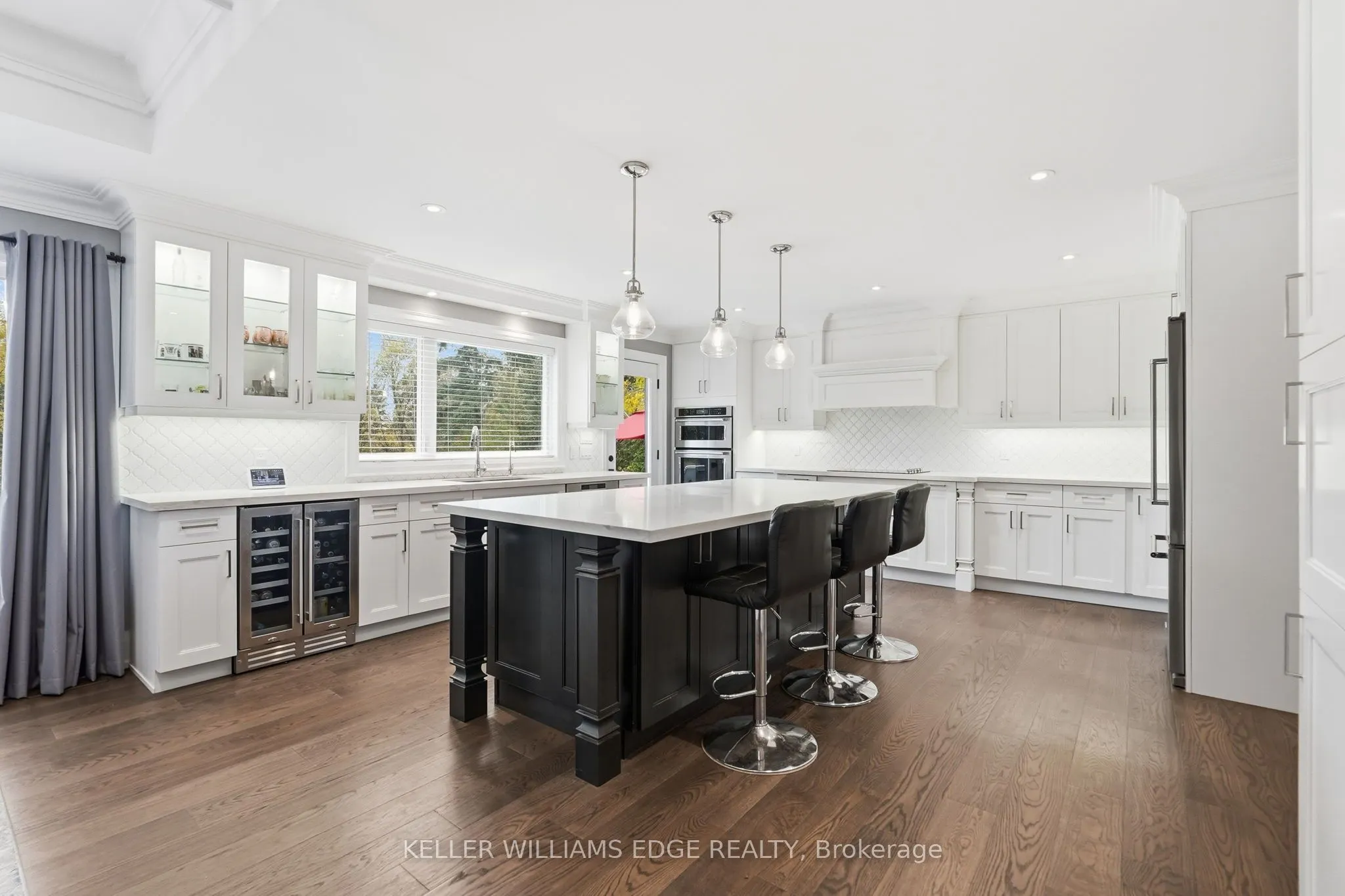 5448 Appleby Line