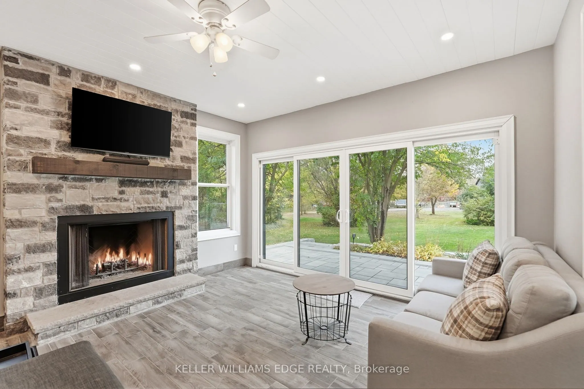 5448 Appleby Line
