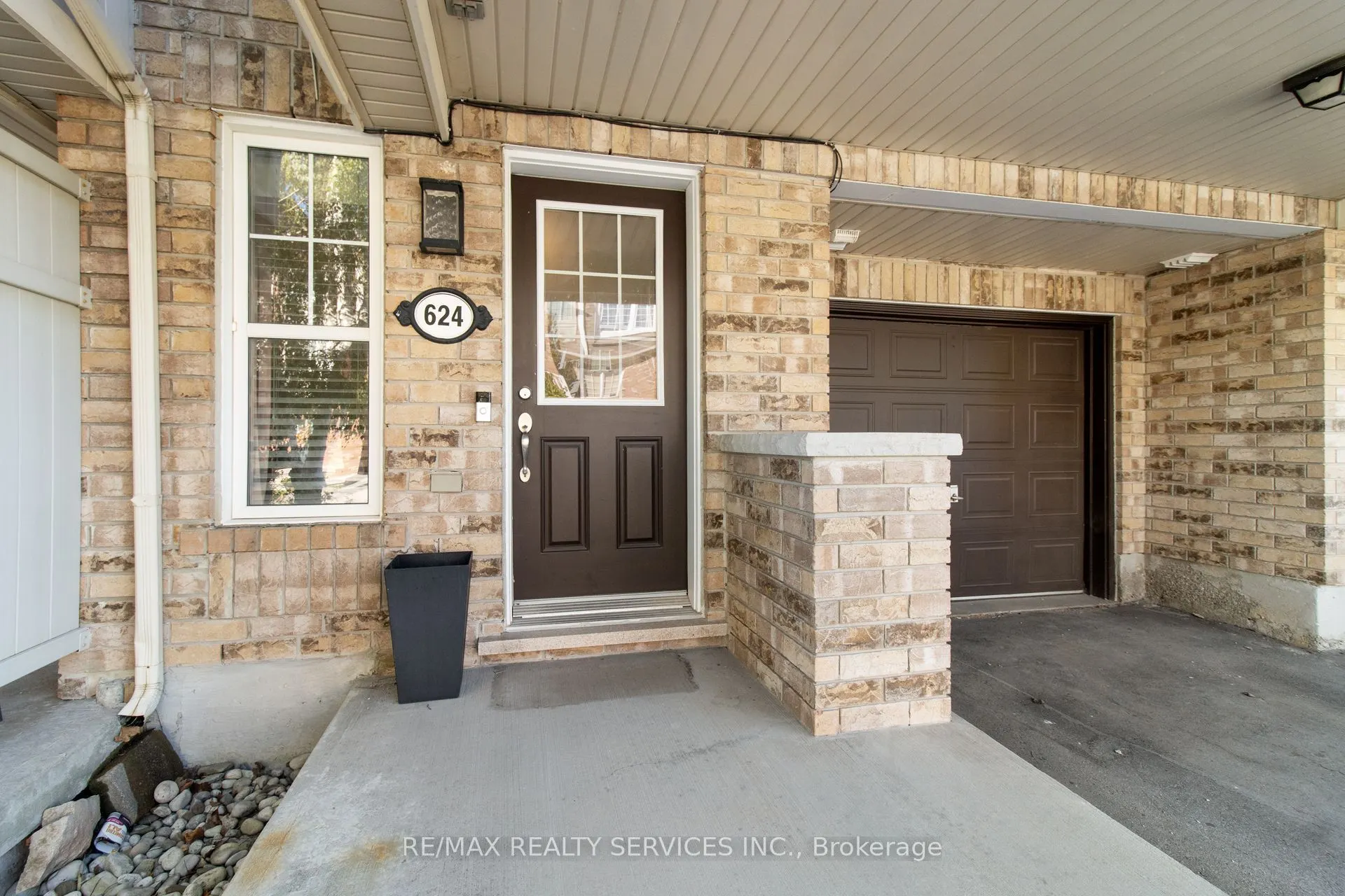 624 Frank Place