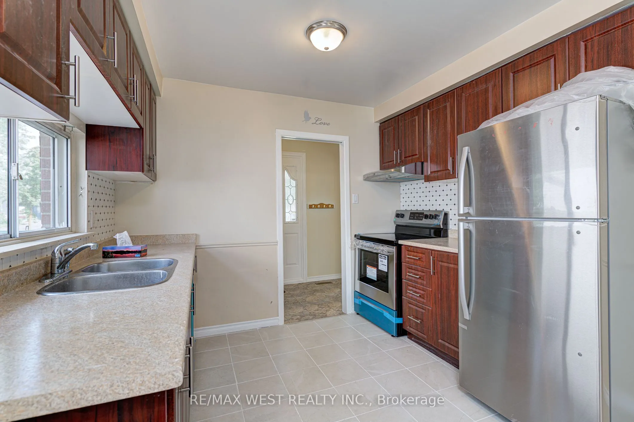 18 Glenforest Road #Upper Lvl