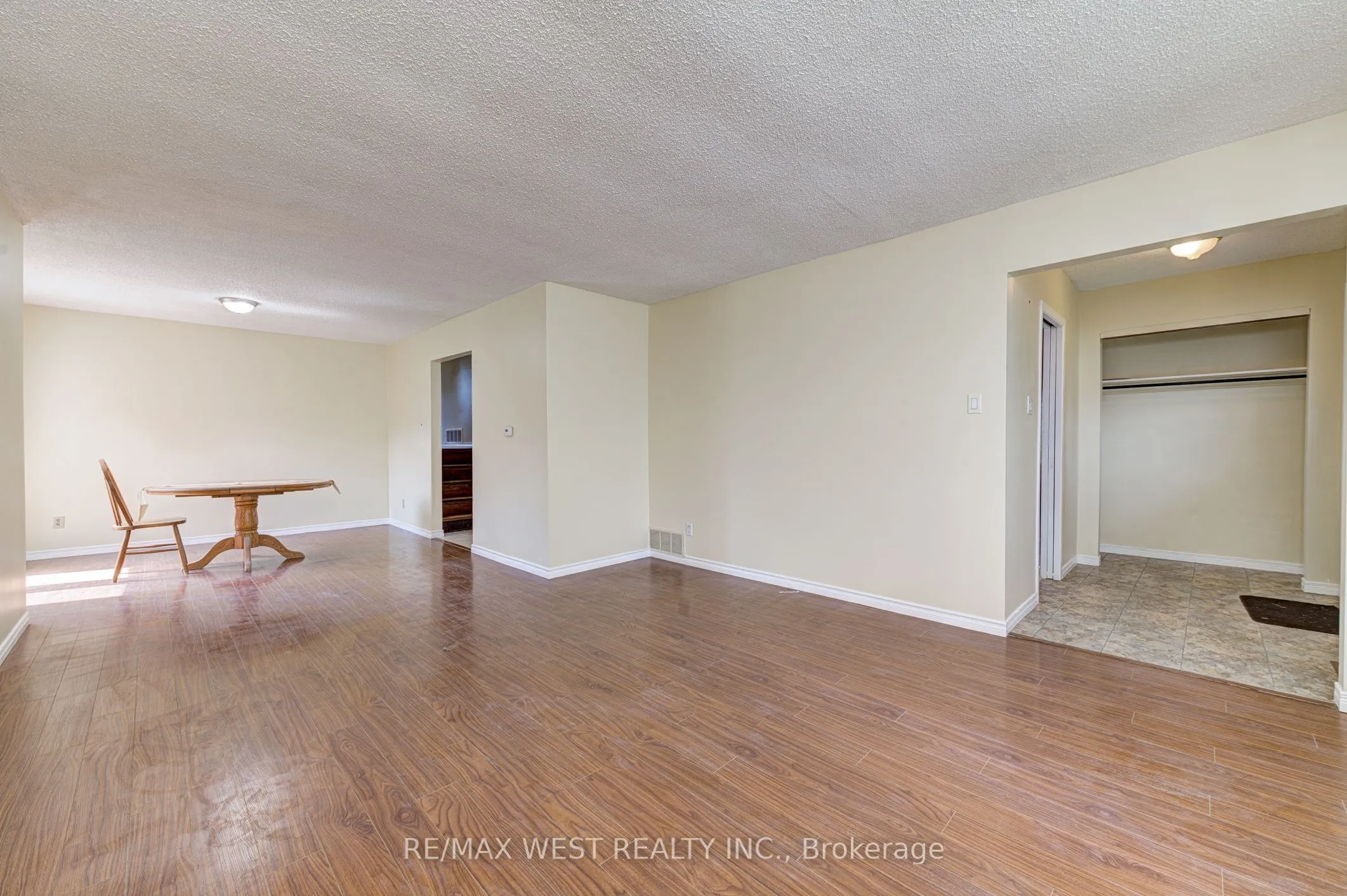 18 Glenforest Road #Upper Lvl