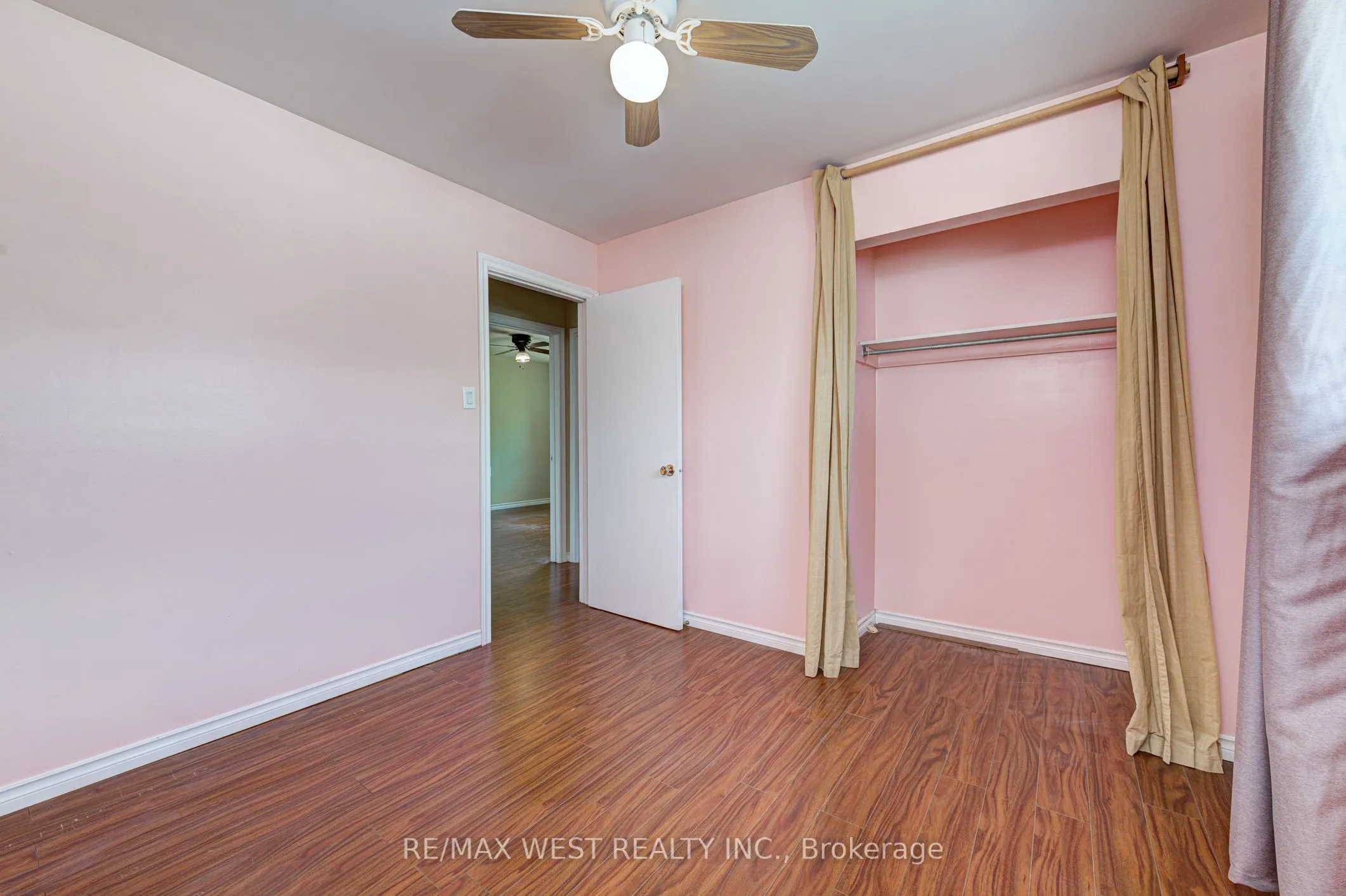 18 Glenforest Road #Upper Lvl