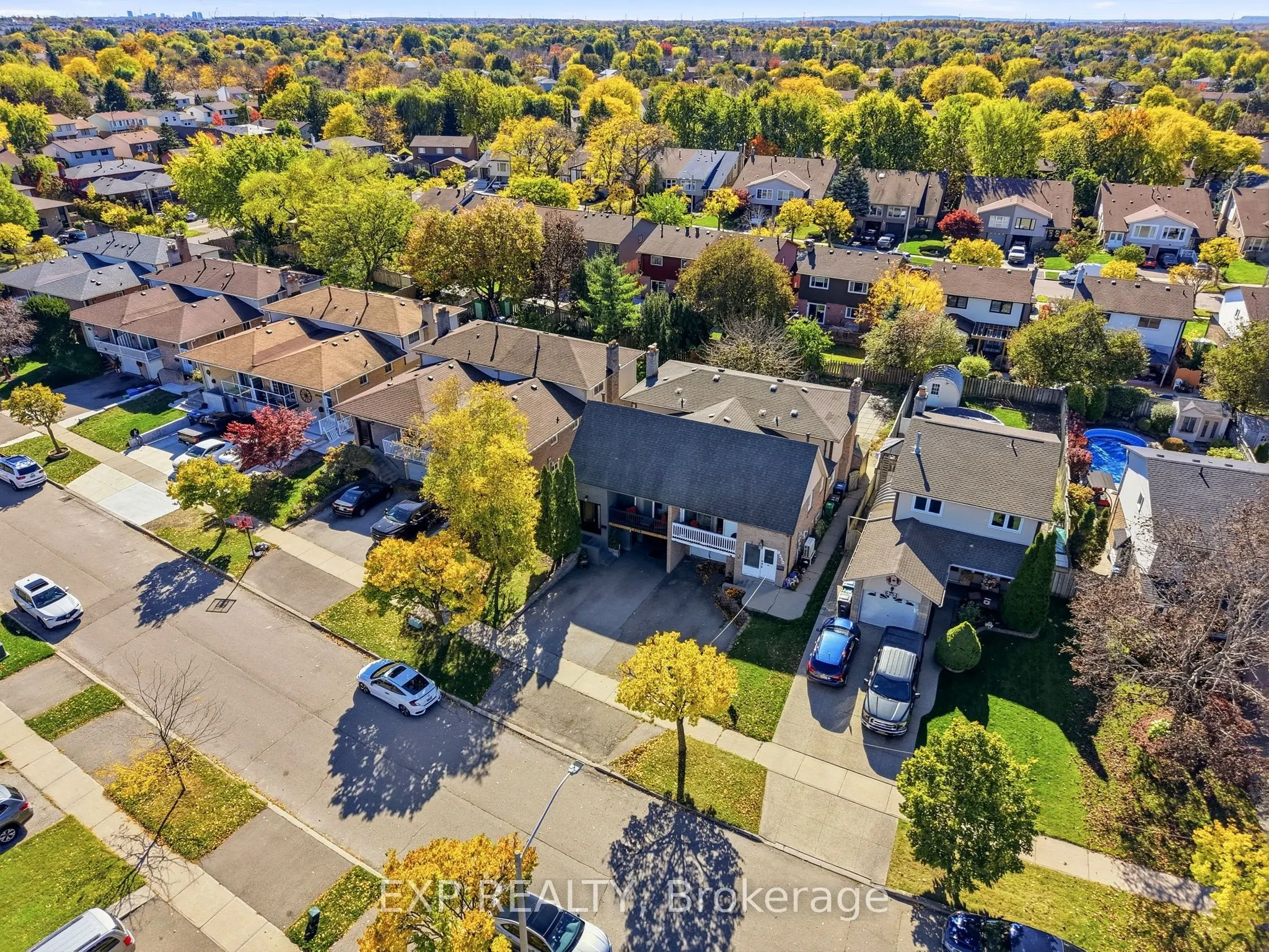 6348 Atherly Crescent
