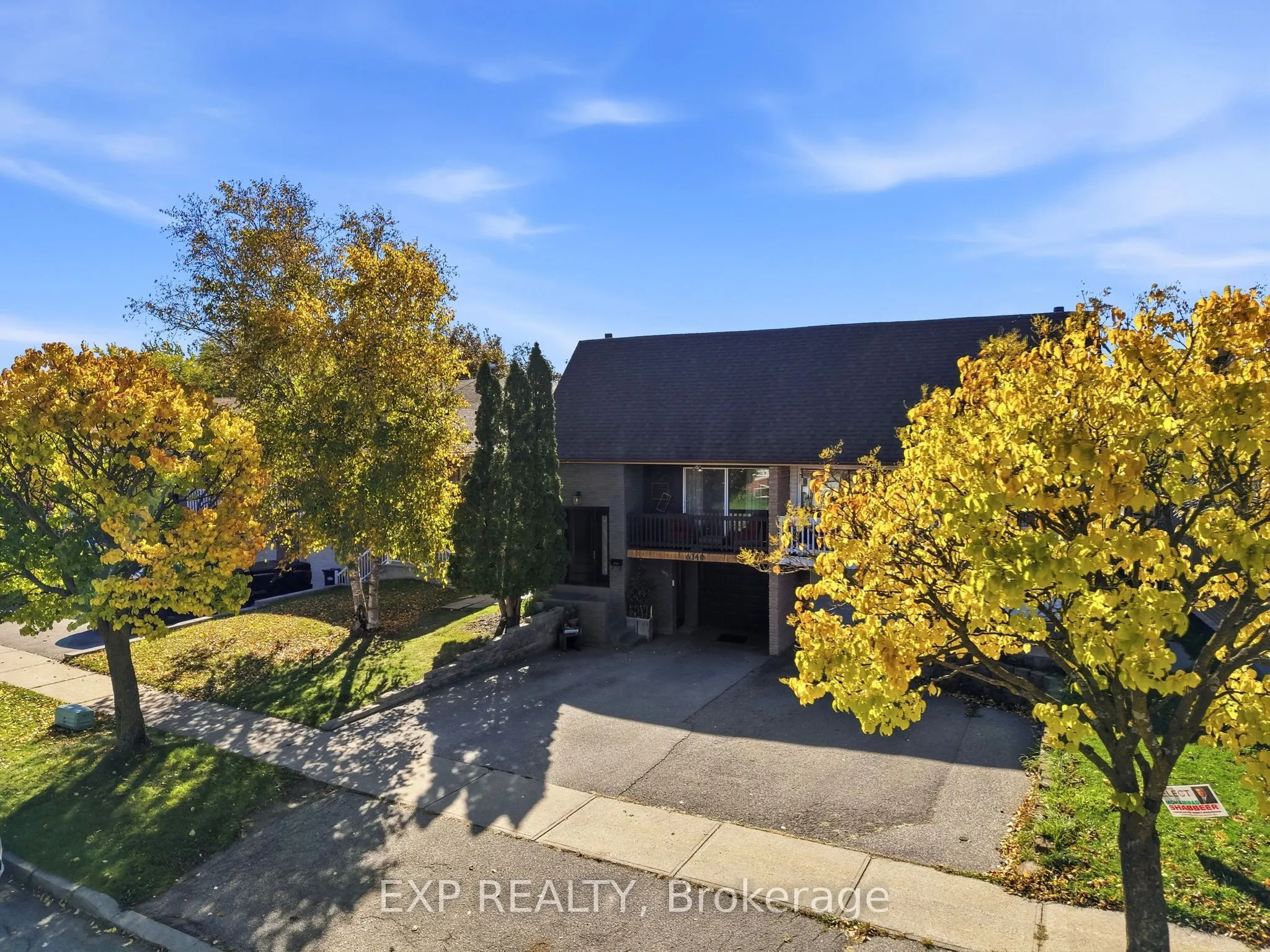6348 Atherly Crescent