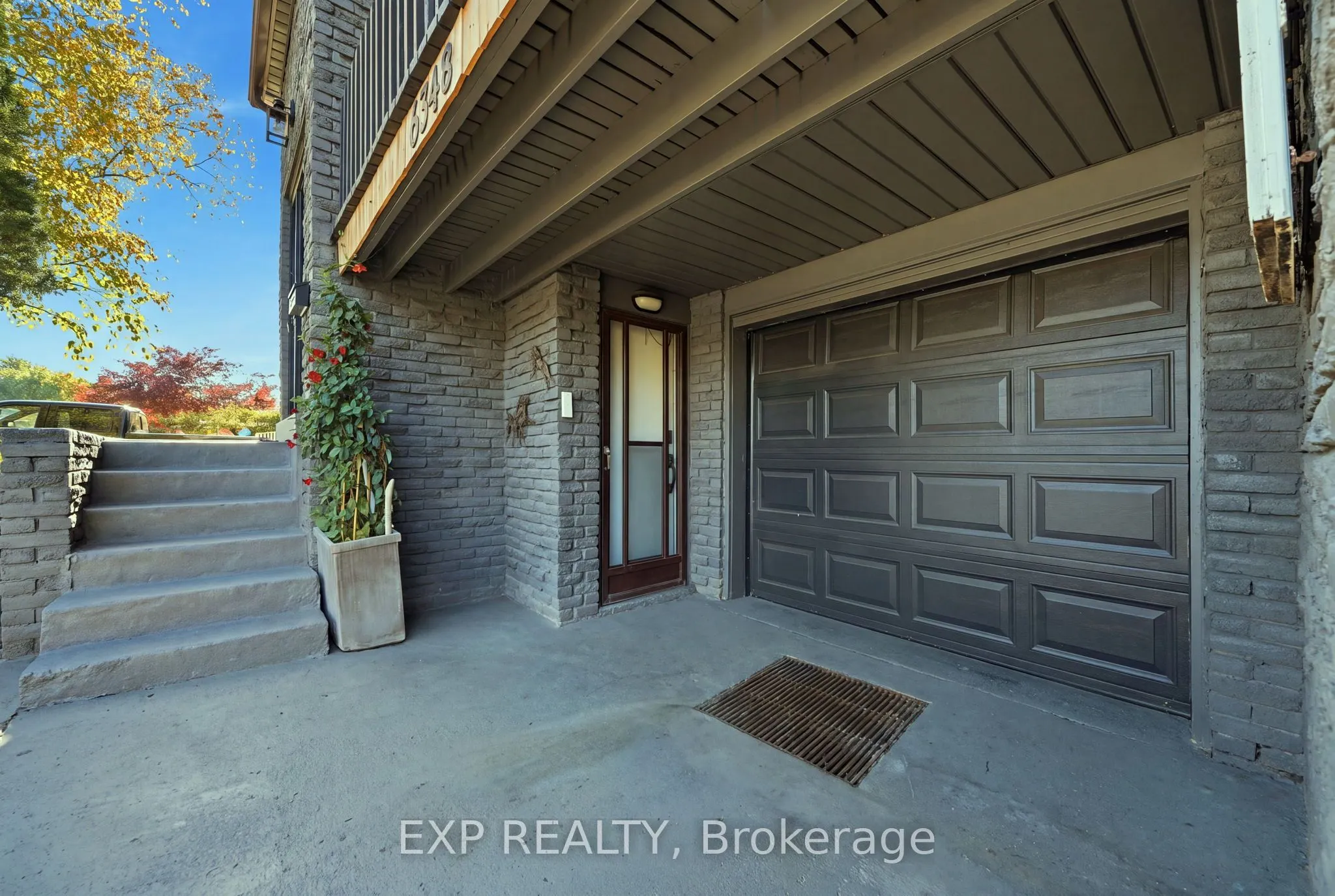 6348 Atherly Crescent
