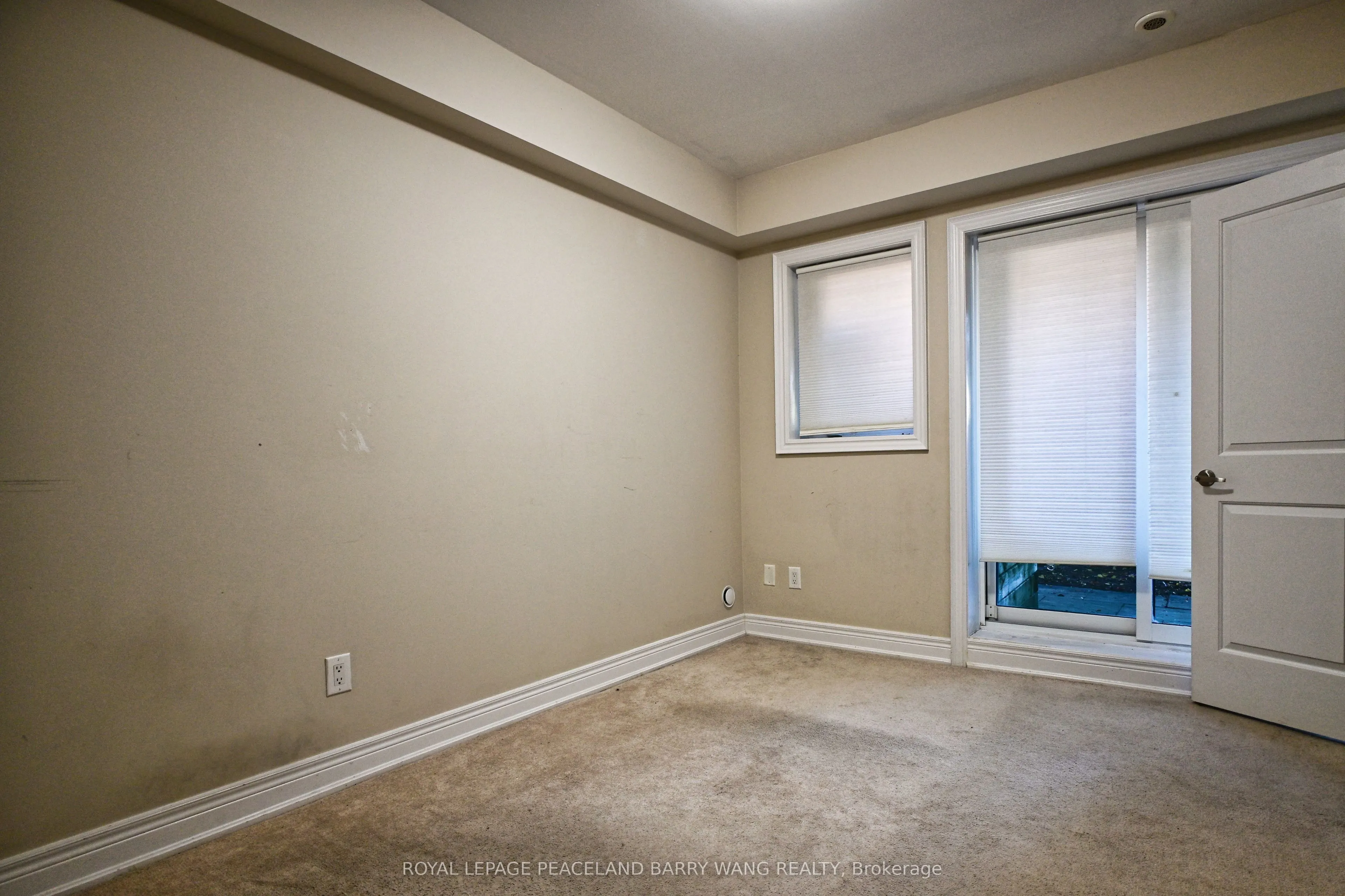 1812 Burnhamthorpe Road E #57
