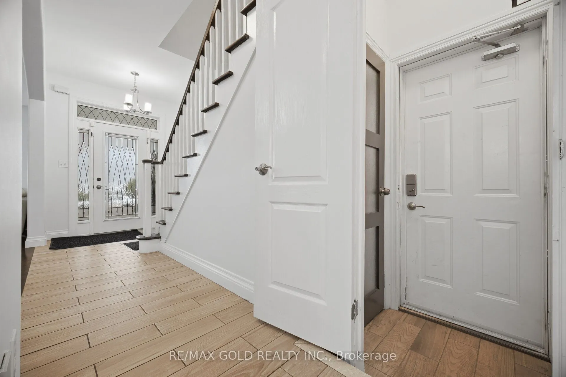 687 Marley Crescent