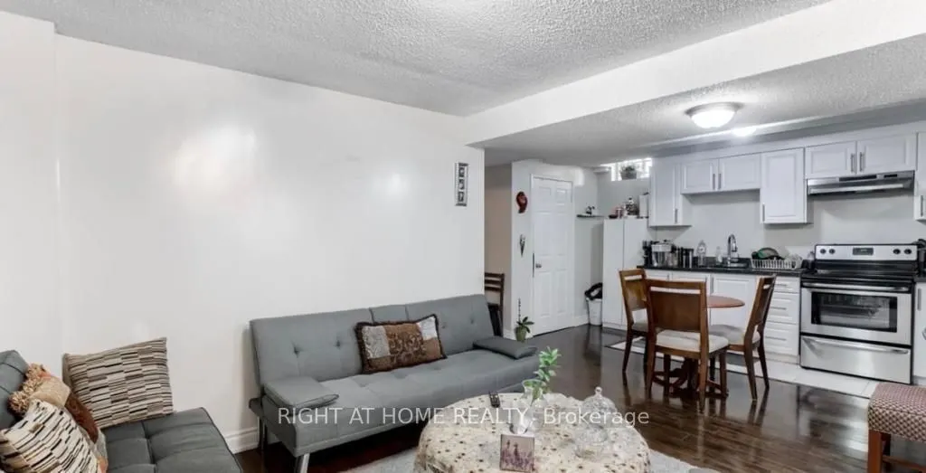 5967 Leeside Crescent #Bsmt