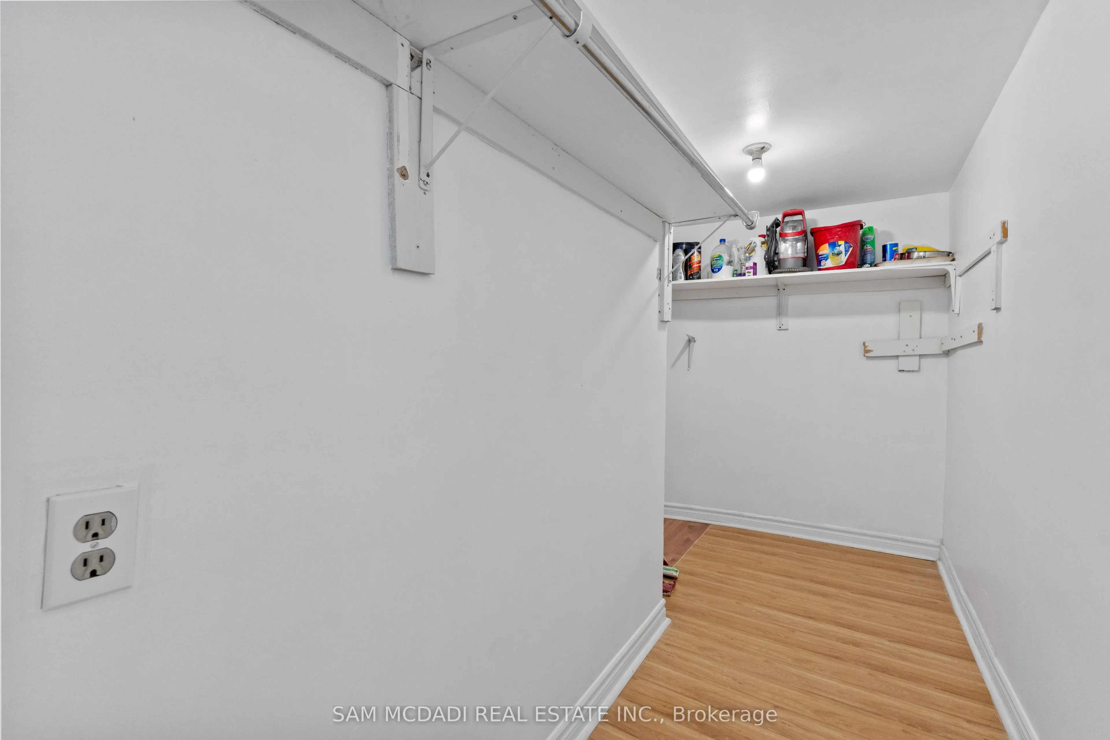 2922 Islington Avenue #3