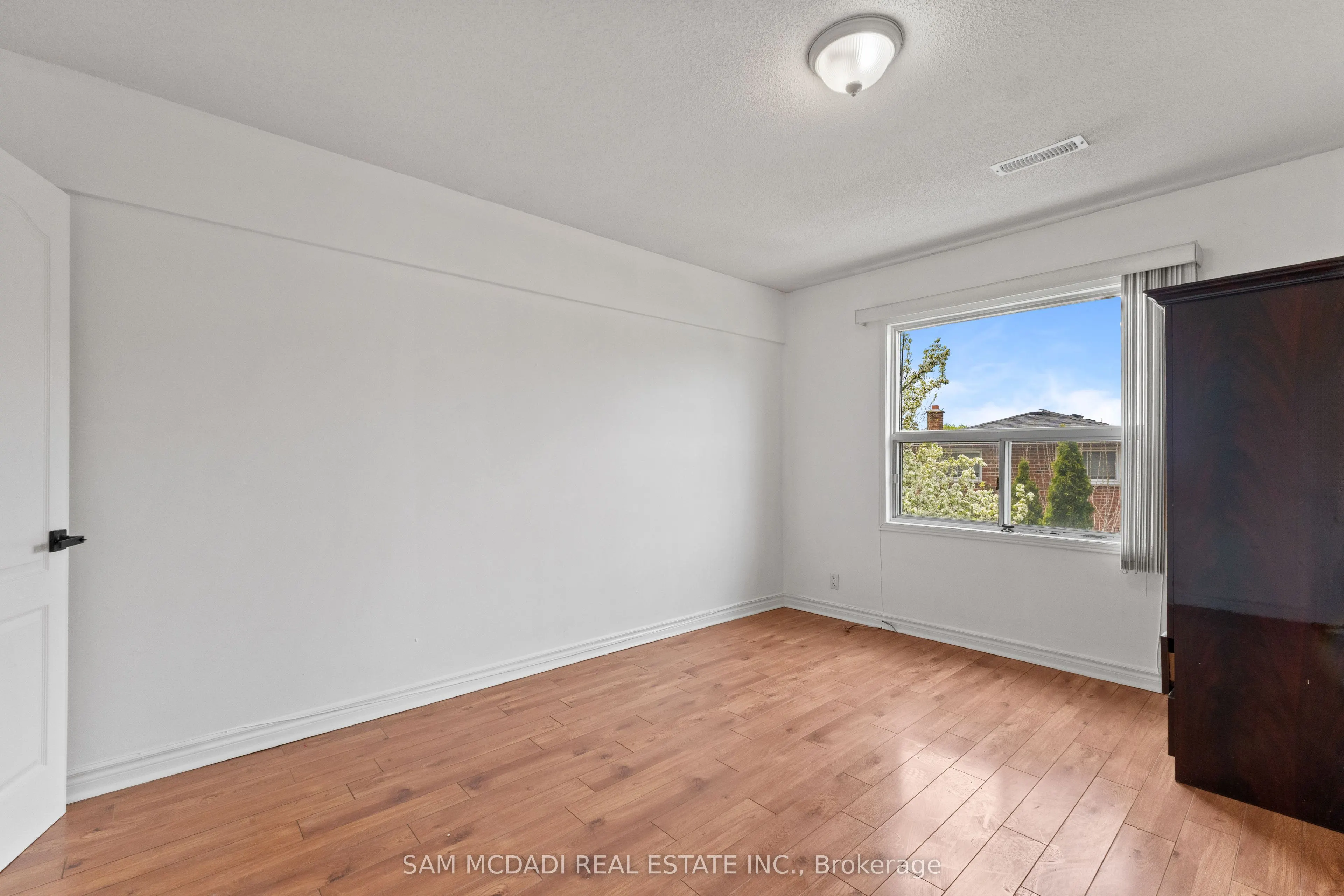 2922 Islington Avenue #3