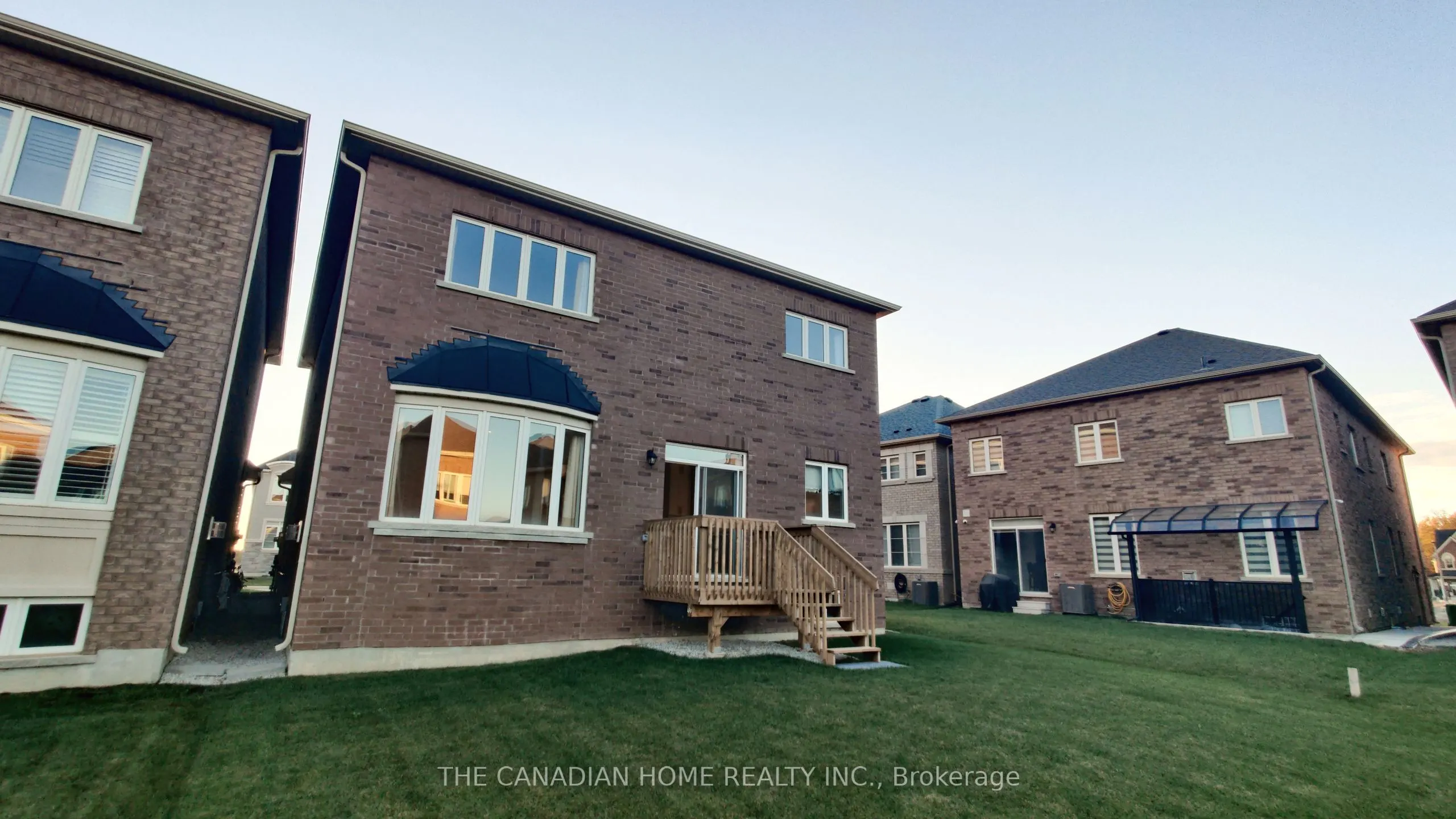 70 Stratford Drive