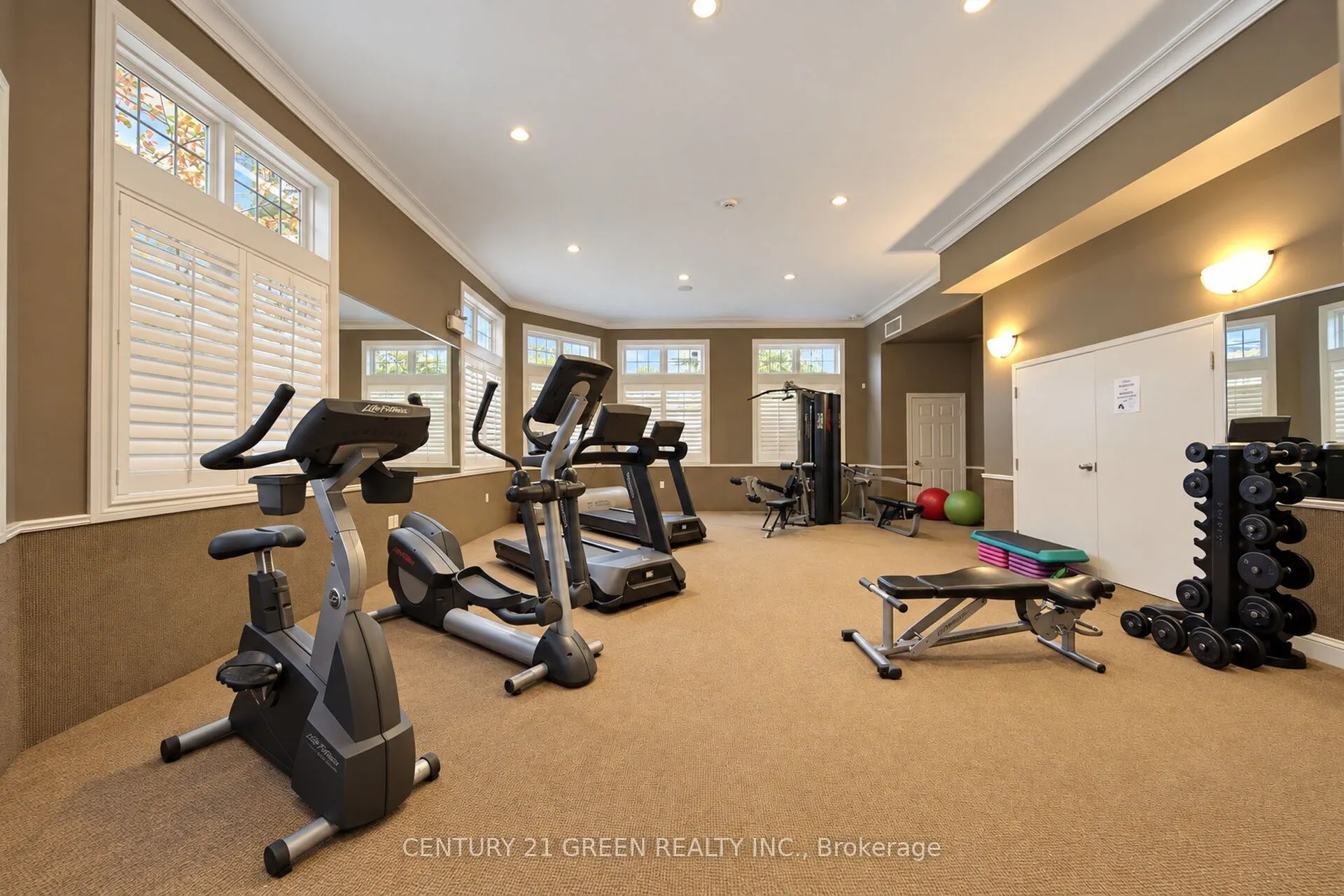 1350 Main Street E #105