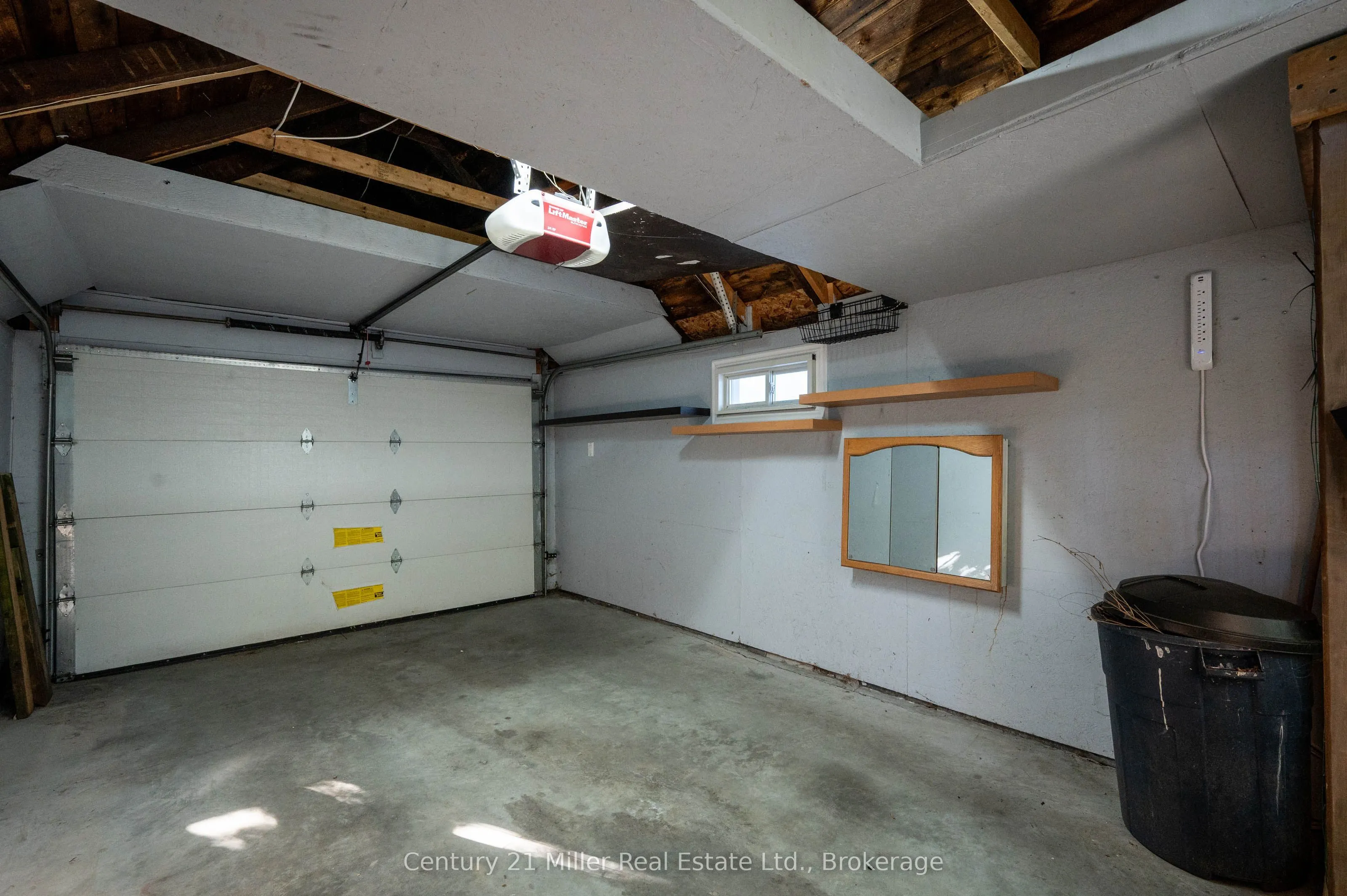 213 Boon Avenue