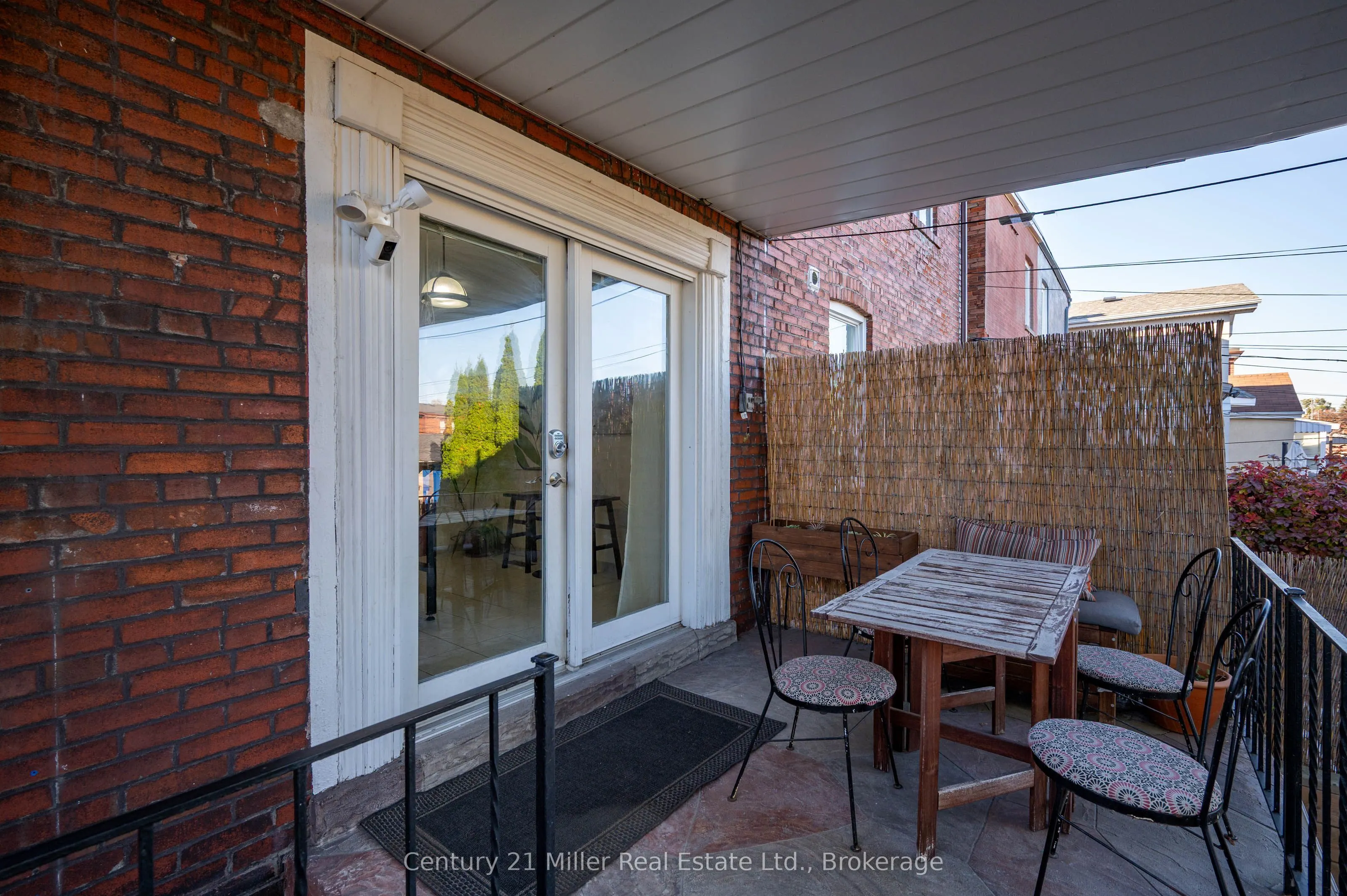 213 Boon Avenue