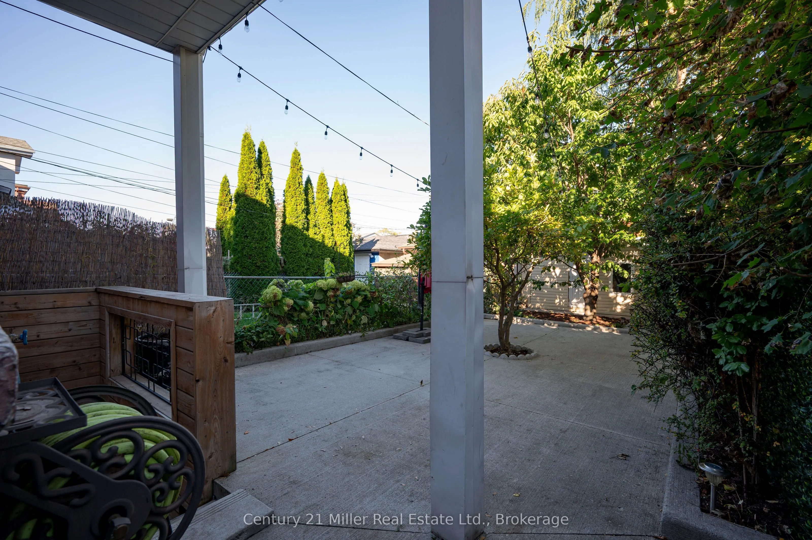 213 Boon Avenue