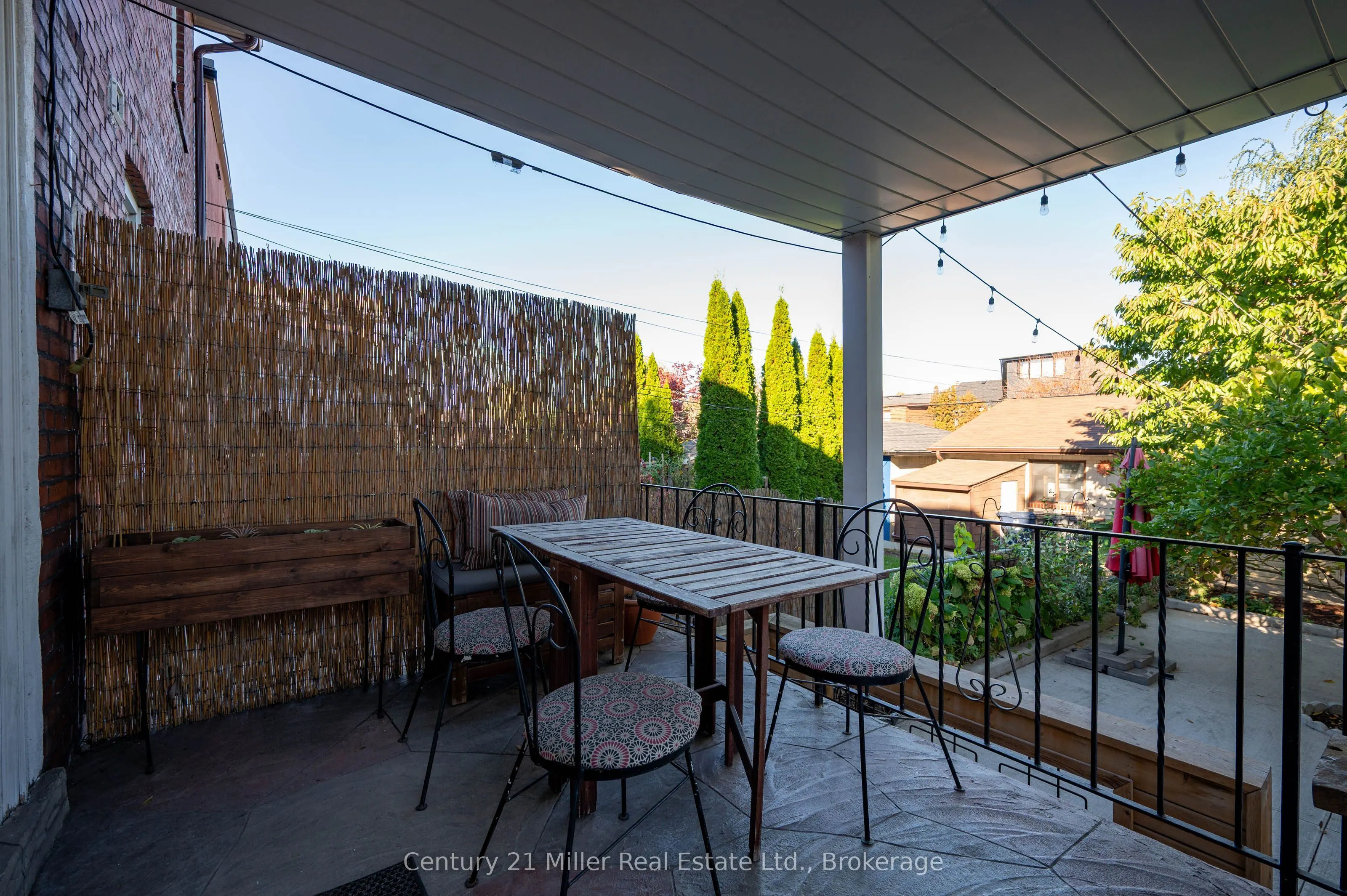 213 Boon Avenue